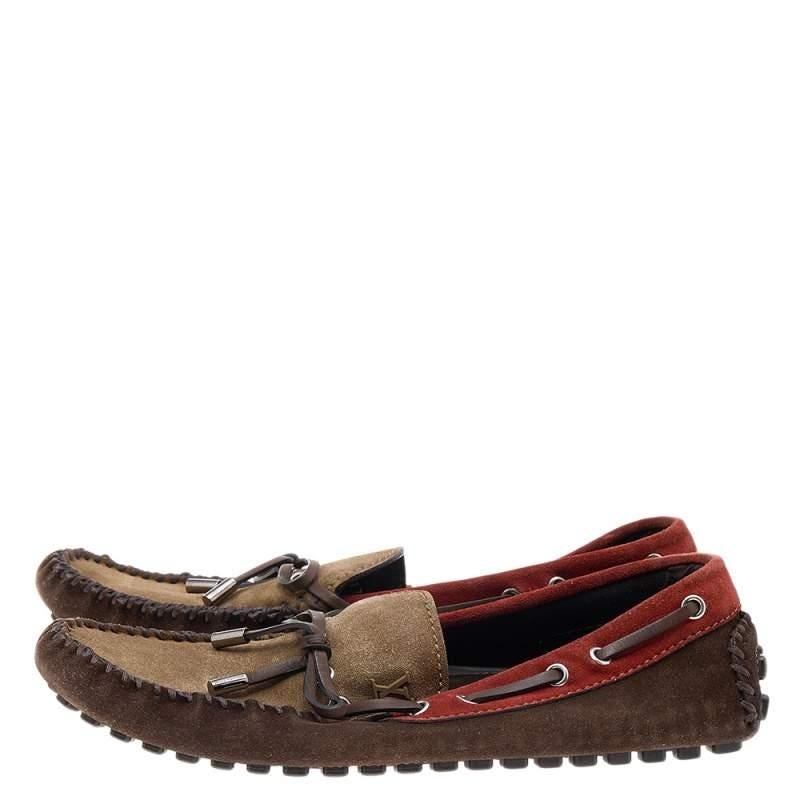 Louis Vuitton - Mocassins Arizona en daim multicolore, taille 42 État moyen à Dubai, Al Qouz 2