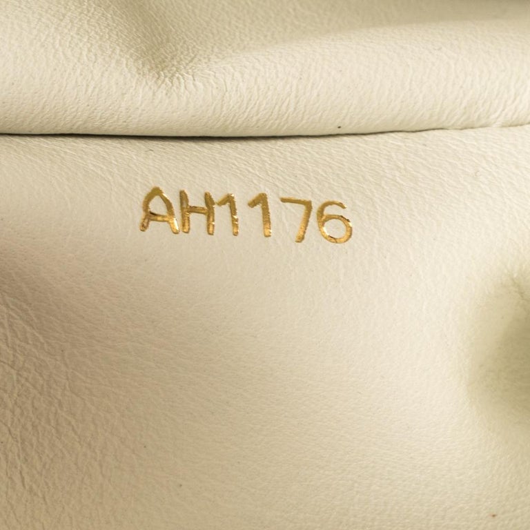 Louis Vuitton Taurillon Leather Python Capucines PM Bag (SHF-20678