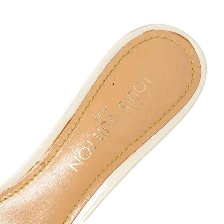 Louis Vuitton Sandales à glissière ornées de fleurs en toile