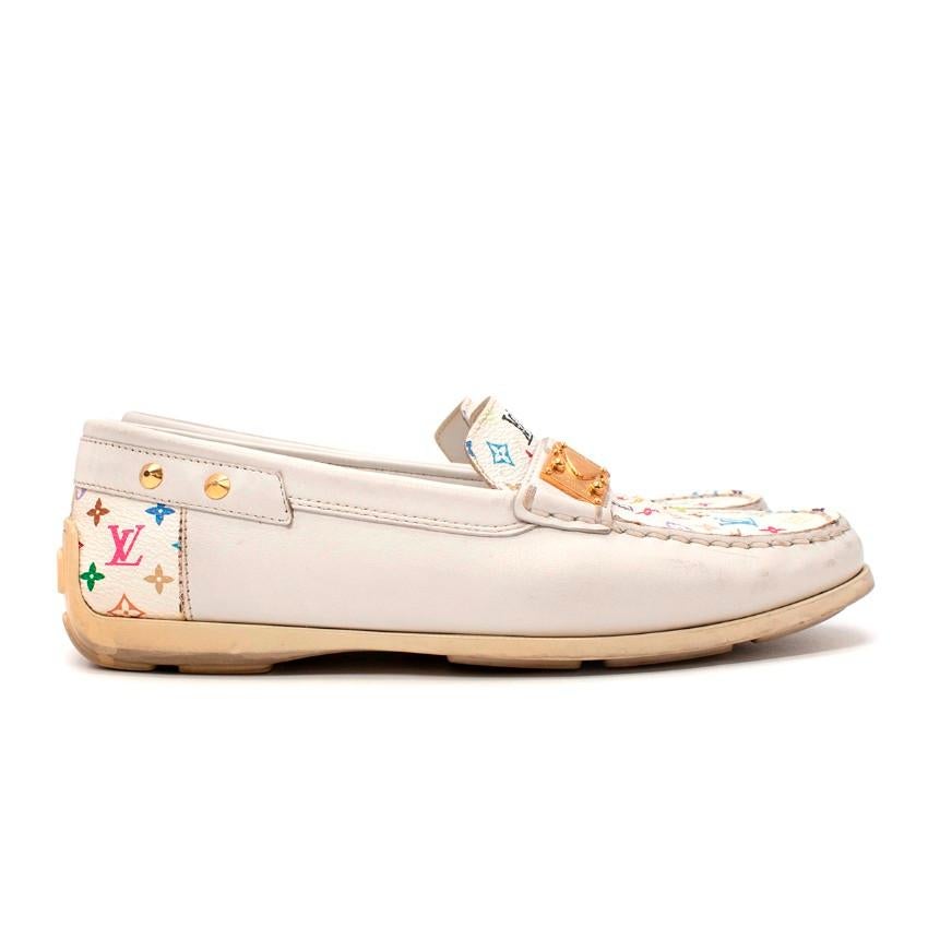  Louis Vuitton Multicolour Monogram White Leather Loafers

- Raised tonal stitching 
- LV multicolour monogram at the toe and heel
- Gold-tone hardware

Made in Italy

Materials:
Leather

PLEASE NOTE, THESE ITEMS ARE PRE-OWNED AND MAY SHOW SIGNS OF