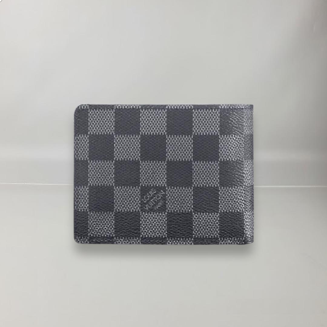 Louis Vuitton Multiple Wallet Checkered Graphite Canvas In New Condition In Nicosia, CY