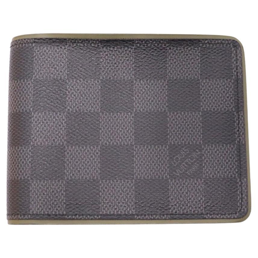 Where can i find the Date code on the Multiple Damier Infini Leather Wallet?  : r/Louisvuitton