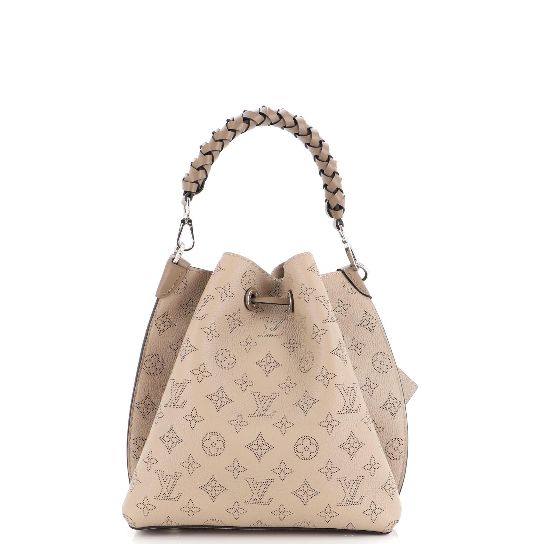Louis Vuitton Muria Bucket Bag Mahina Leather In Good Condition In NY, NY