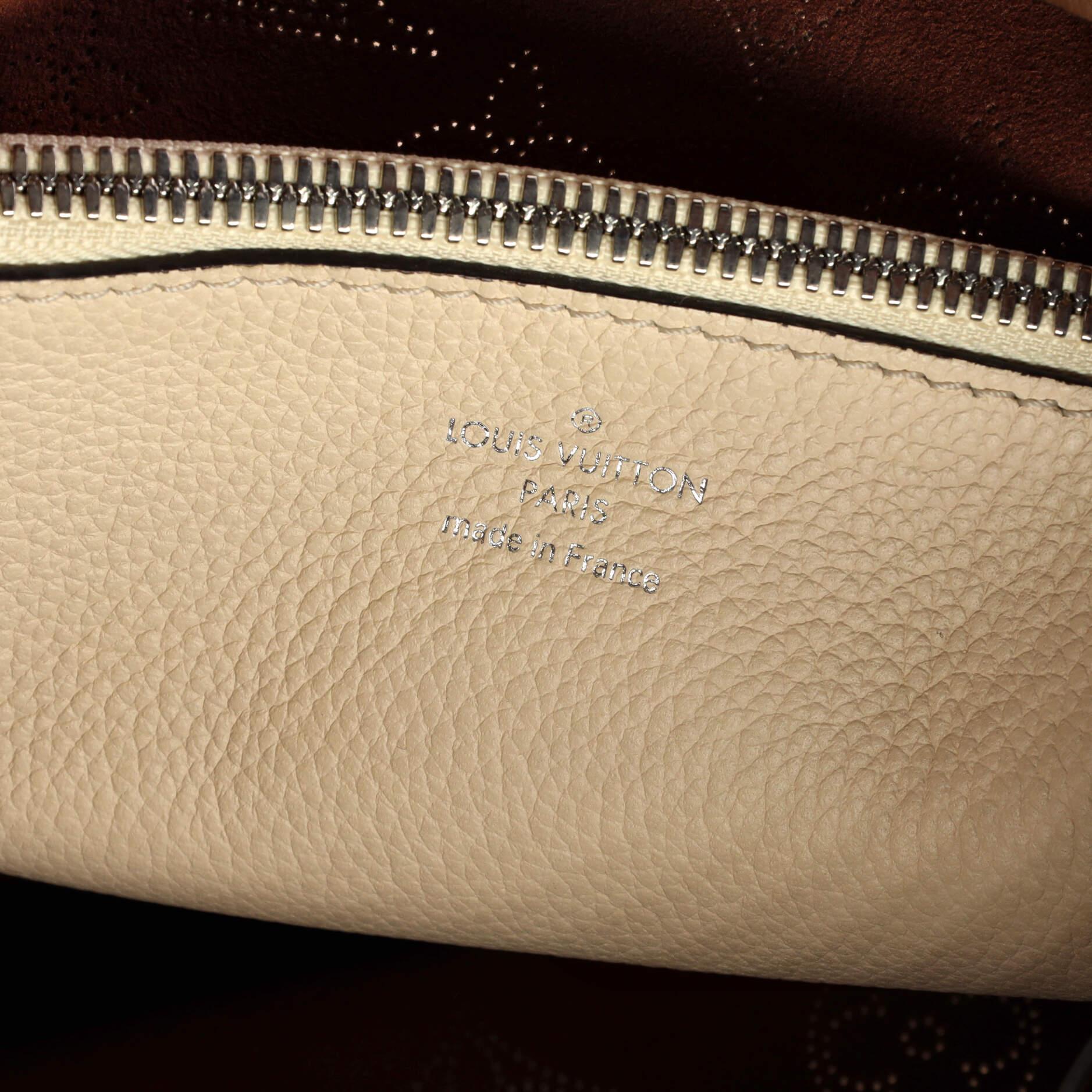 Louis Vuitton Muria Bucket Bag Mahina Leather 2