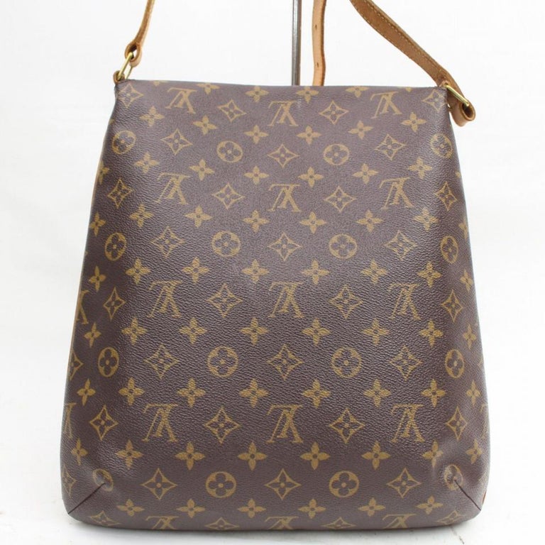 Louis Vuitton Crossbody With Buckle - 8 For Sale on 1stDibs