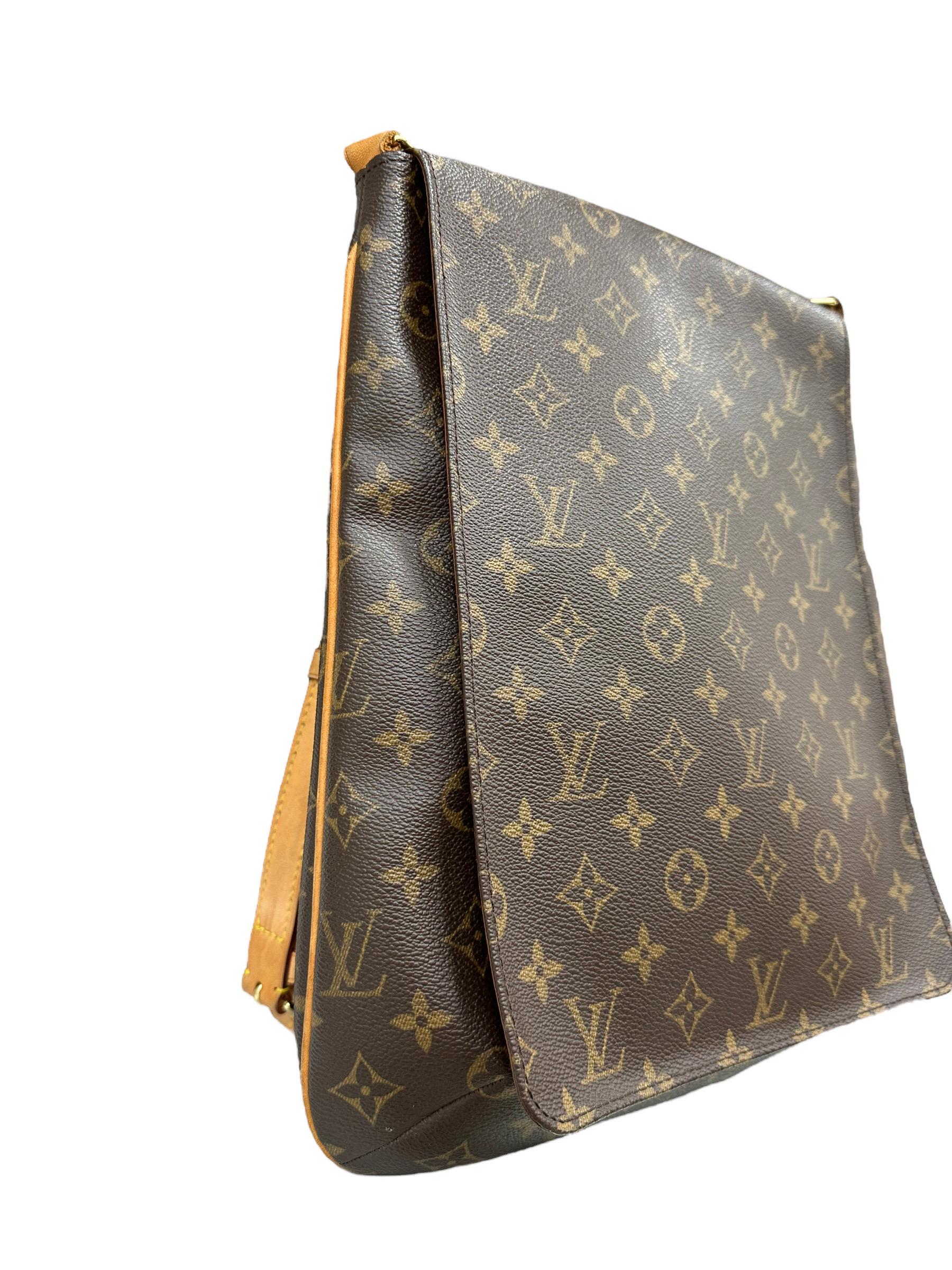 Louis Vuitton Musette Salsa GM Monogram Shoulder Bag In Good Condition In Torre Del Greco, IT