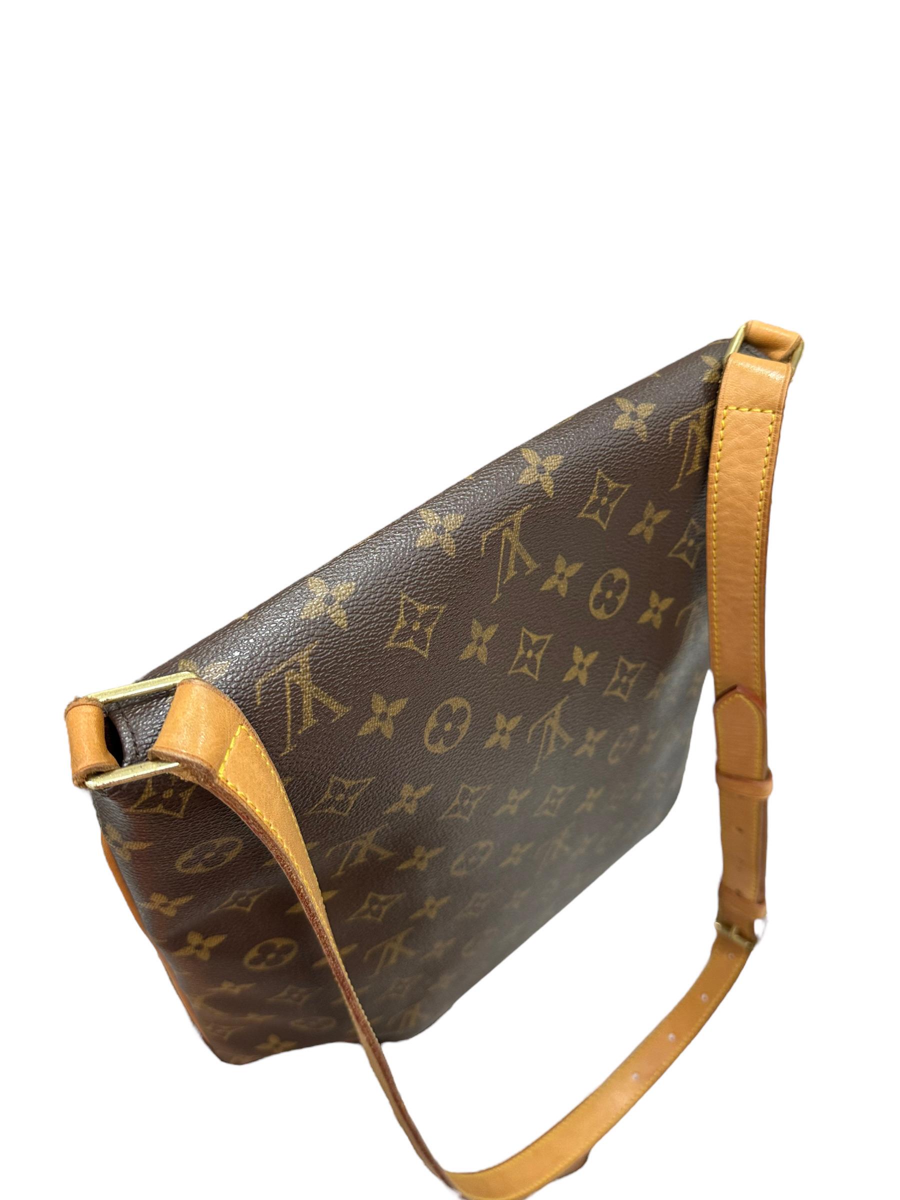 Louis Vuitton Musette Salsa GM Monogram Shoulder Bag 2