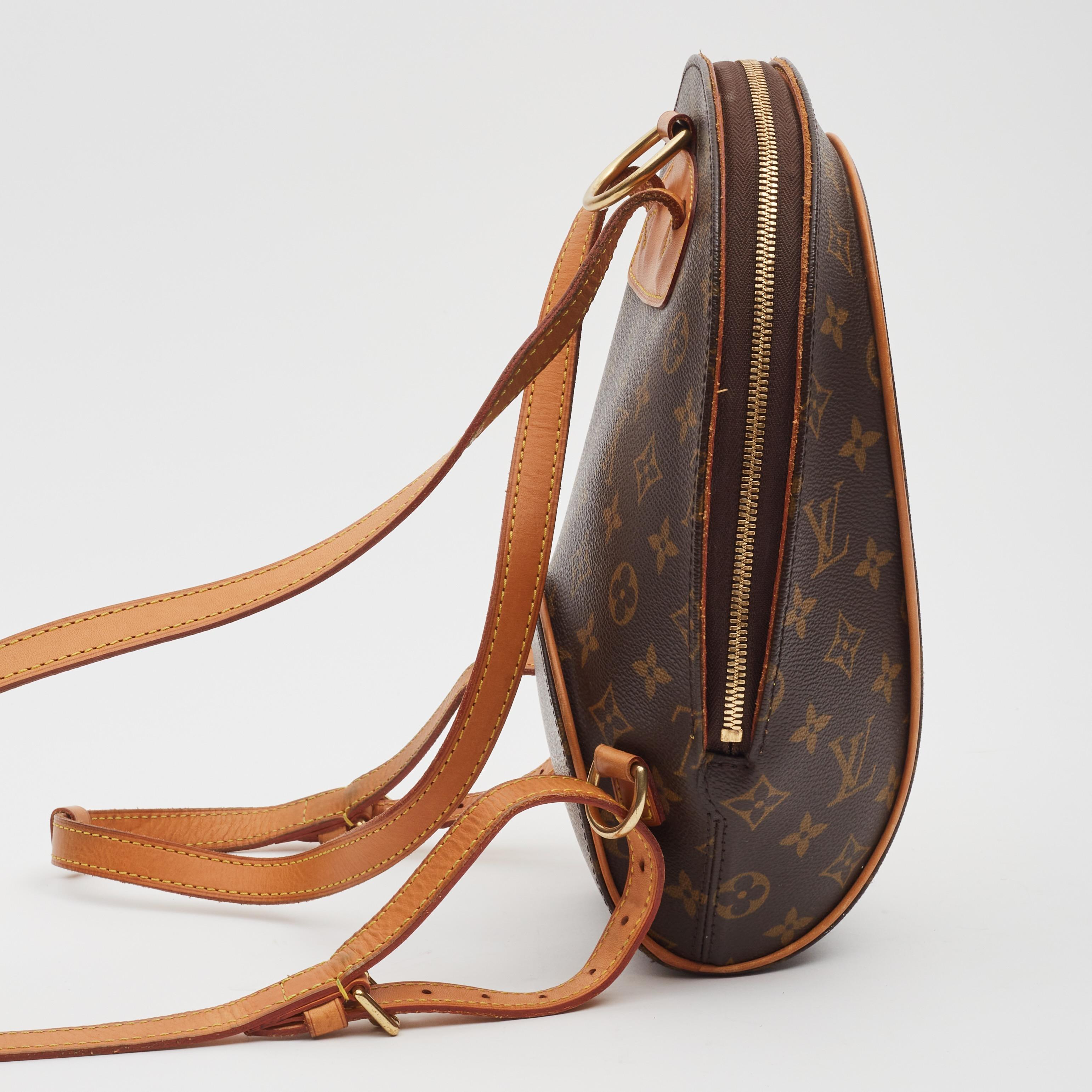 Louis Vuitton Mvintage Monogram Ellipse Sac A Dos Backpack In Good Condition In Montreal, Quebec
