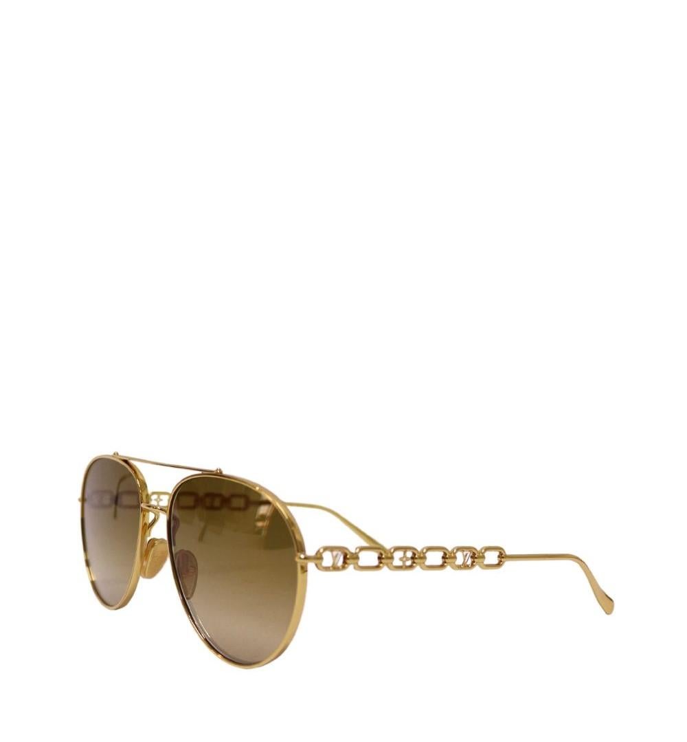 Louis Vuitton My LV Chain Pilot Sunglasses In New Condition For Sale In Amman, JO