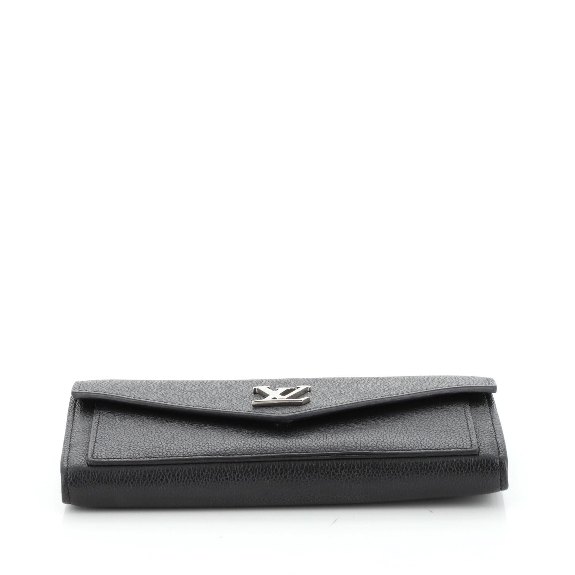Louis Vuitton Mylockme Wallet Leather In Good Condition In NY, NY
