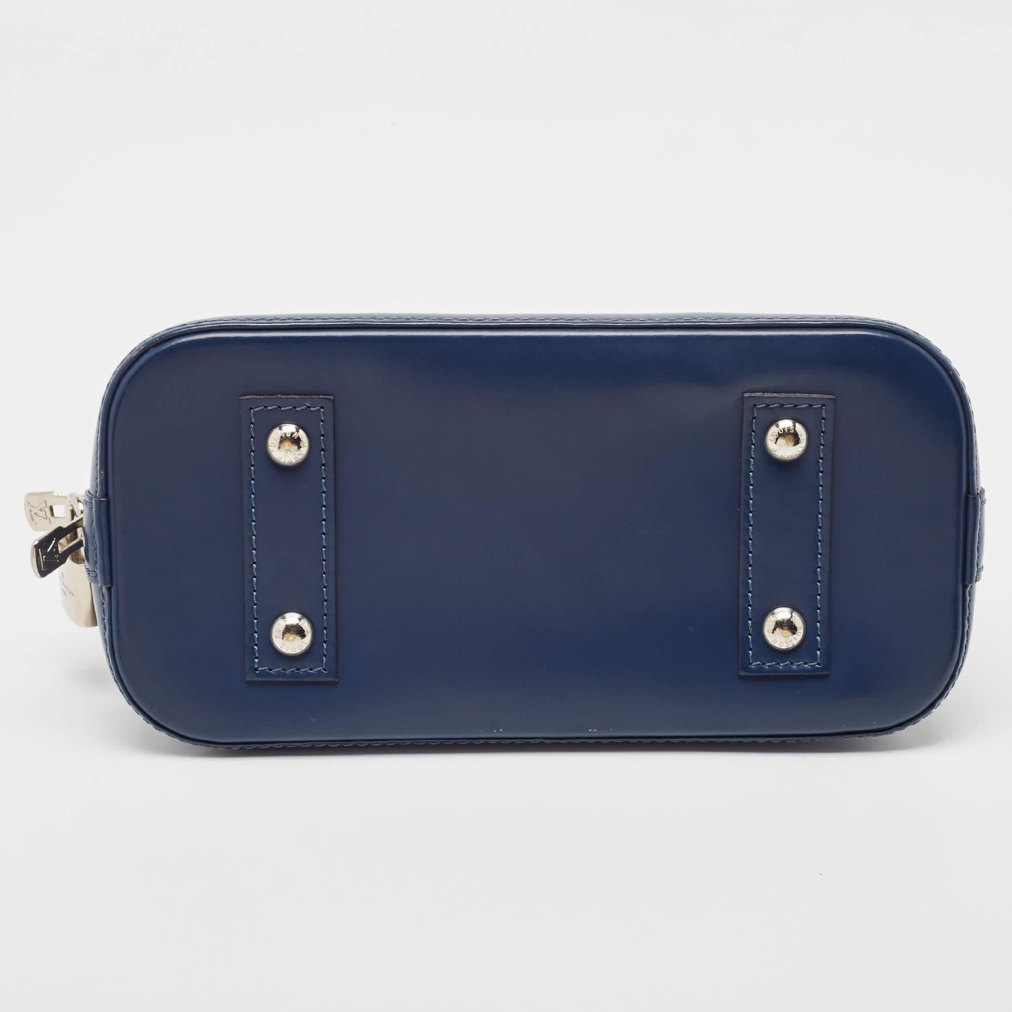Louis Vuitton Myrtille Blue Epi Leather Alma BB Bag For Sale 1