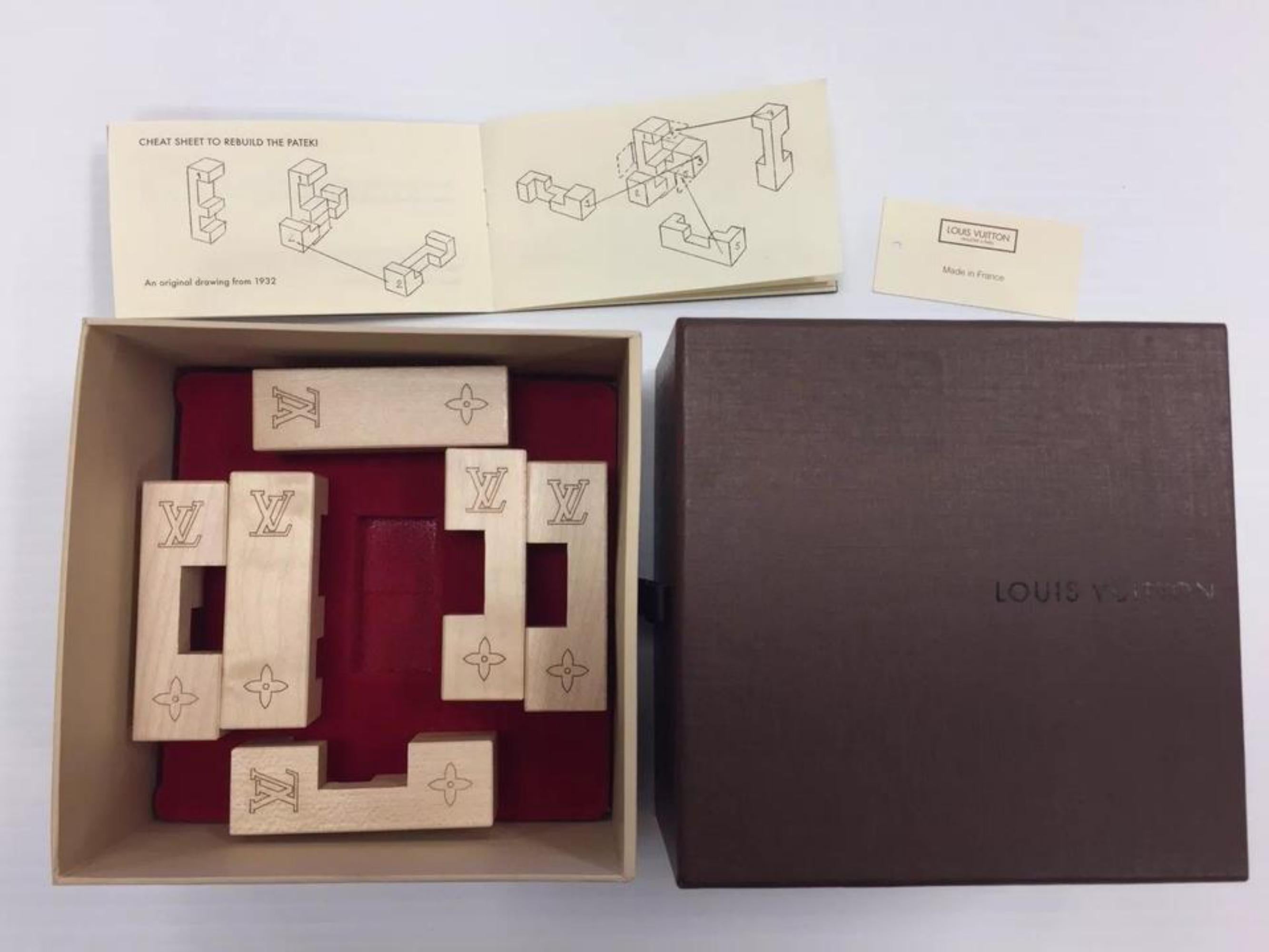 Brown Louis Vuitton Natural (Ultra Rare) Maple Sycamore Le Pateki Wood Puzzle 866607 For Sale