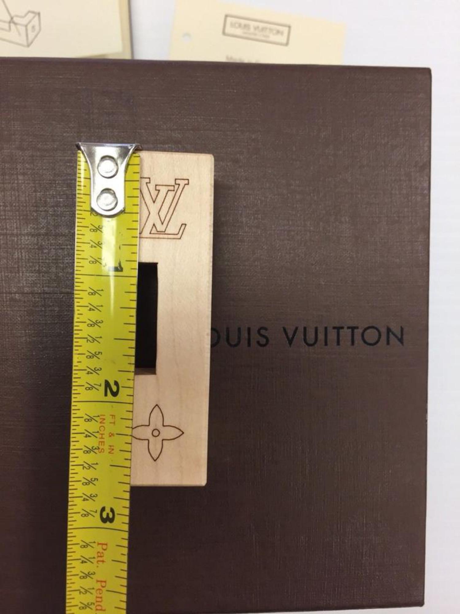 Louis Vuitton Natural (Ultra Rare) Maple Sycamore Le Pateki Wood Puzzle 866607 In Excellent Condition For Sale In Forest Hills, NY