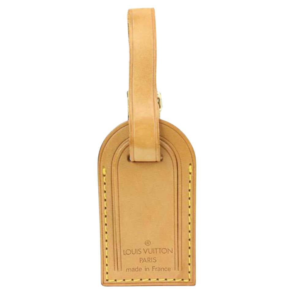 Louis Vuitton LV Silver Bag Charm Keychain At 1stDibs Lv Keychain louis-vuitton-lv-silver-bag-charm-keychain-at-1stdibs-lv-keychain