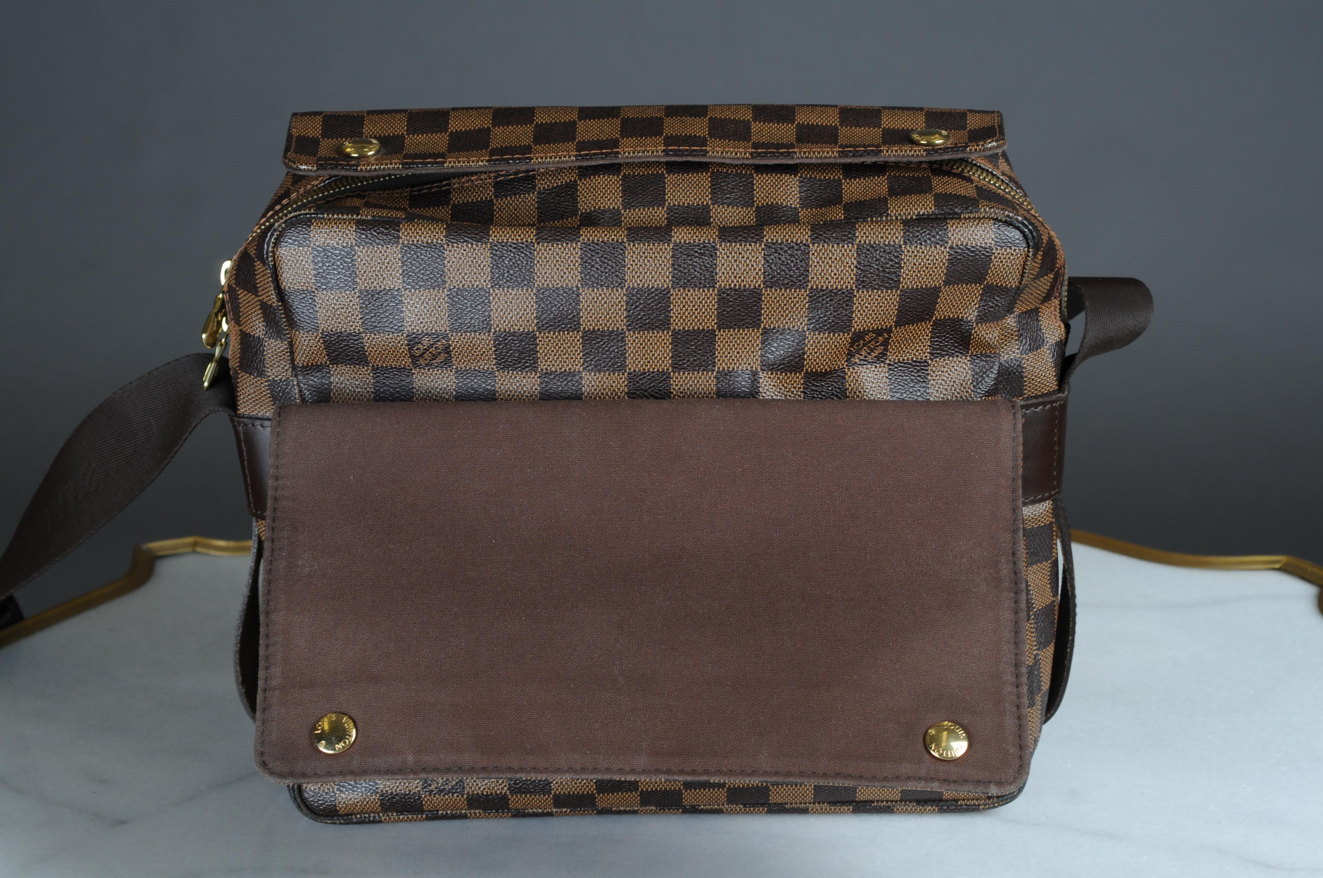 Louis Vuitton Naviglio Damier Canvas Messenger Bag aus Segeltuch  im Angebot 9