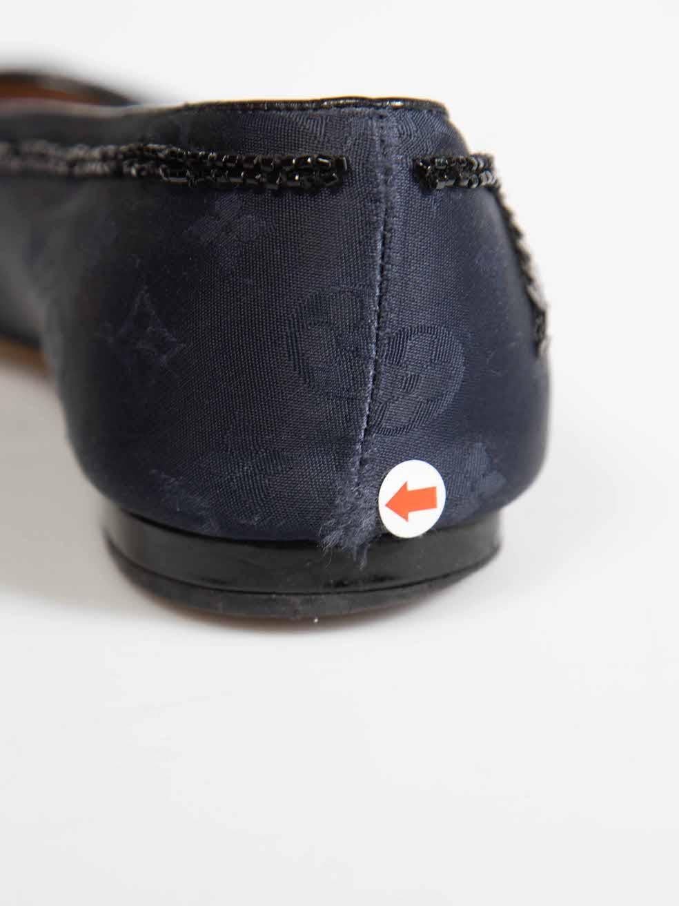 Louis Vuitton - Mocassins à monogrammes perlés bleu marine, taille IT 39,5 en vente 3