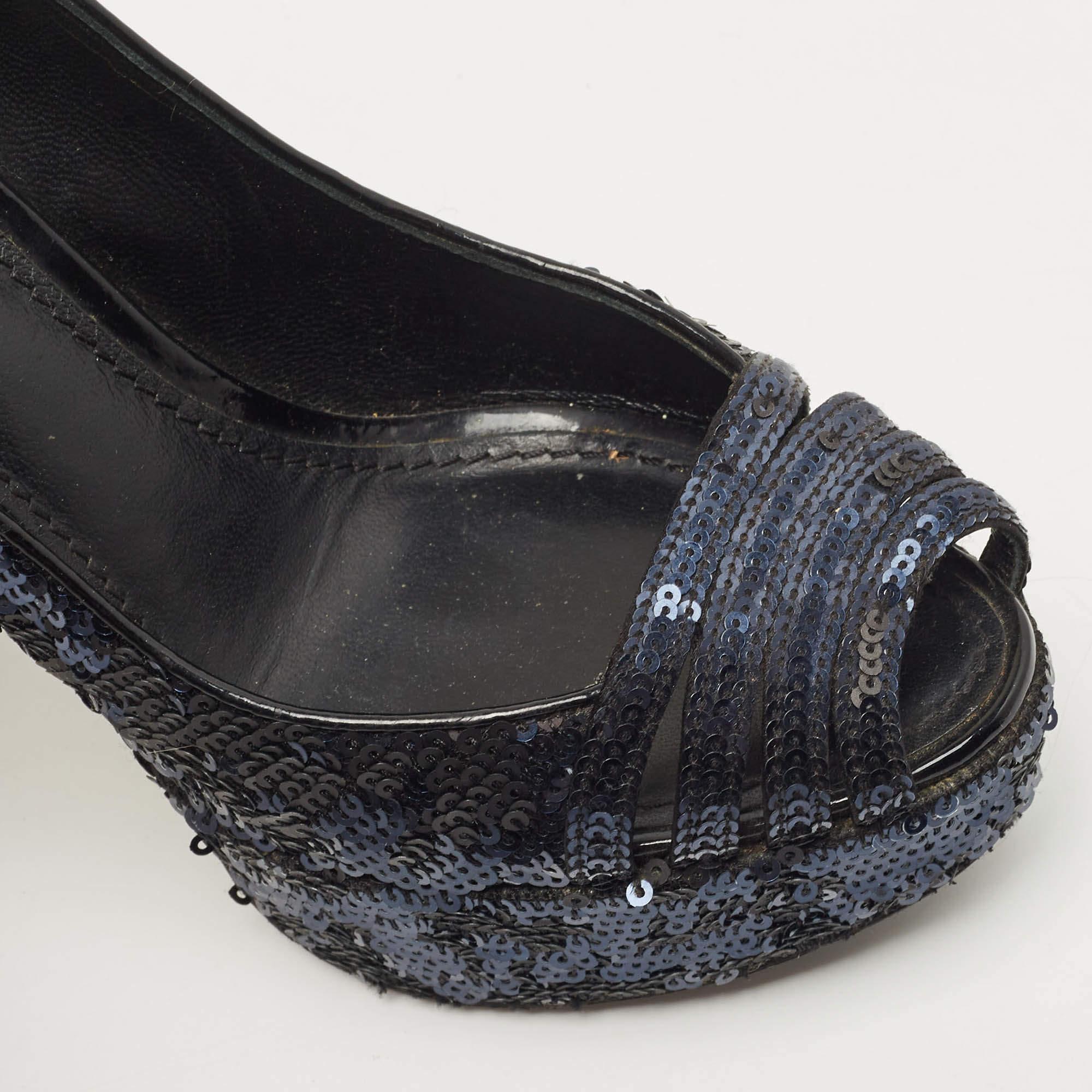 Louis Vuitton Navy Blue/Black Sequins Peep Toe Platform Pumps Size 37 For Sale 1