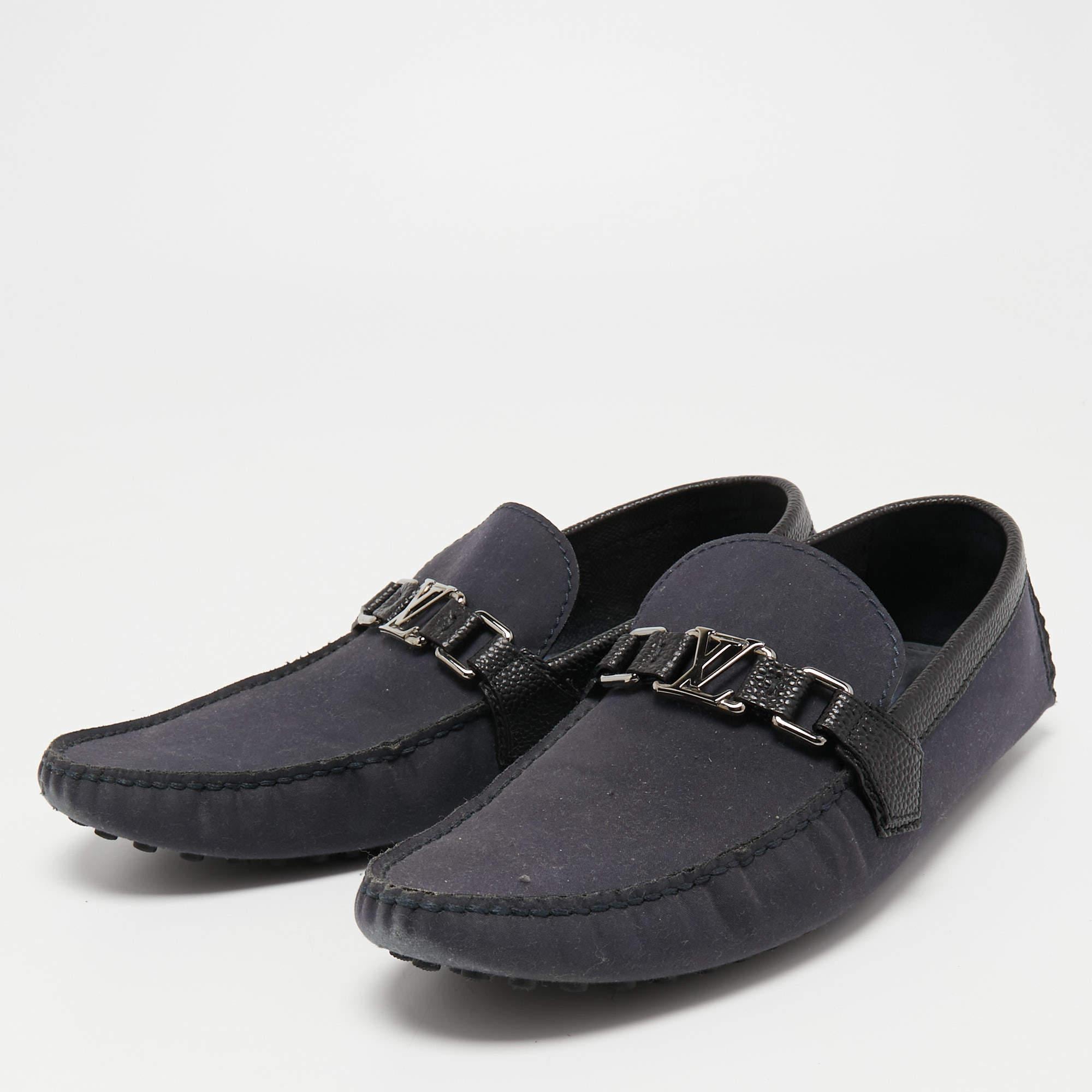 Louis Vuitton Navy Blue Canvas and Leather Hockenheim Loafers Size 44 In Good Condition In Dubai, Al Qouz 2