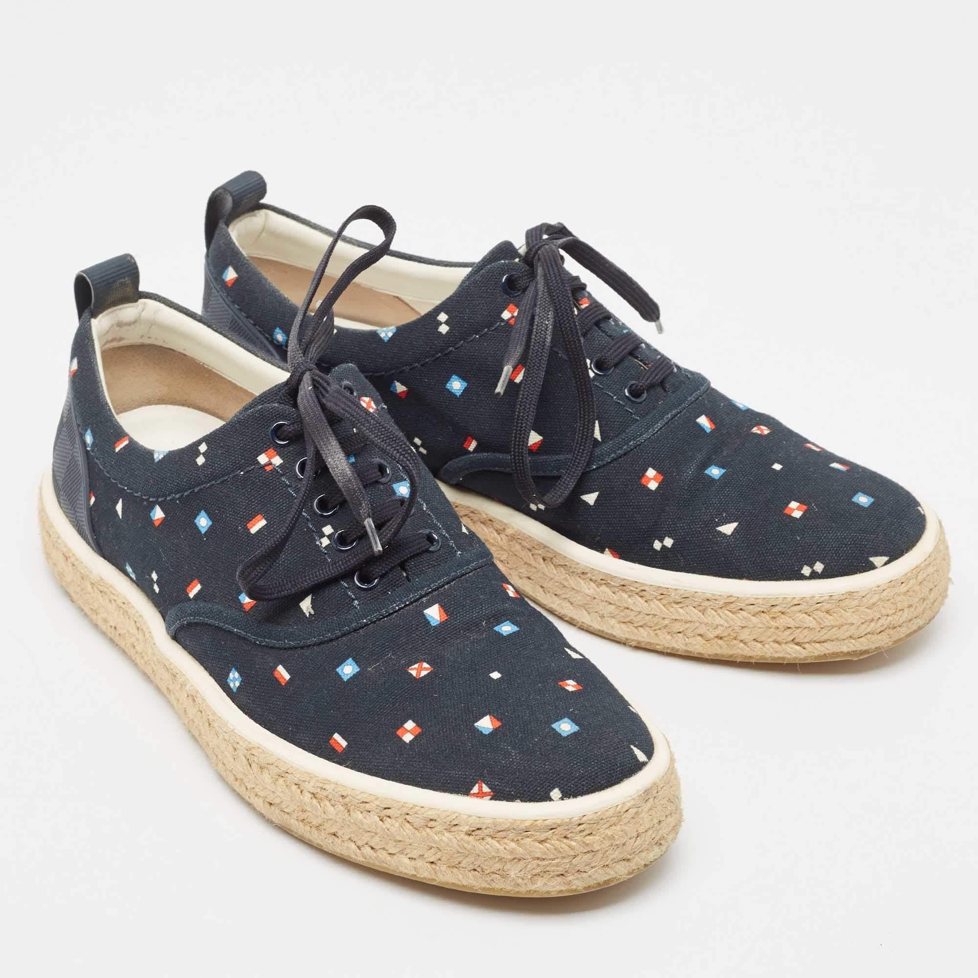 Nero Espadrillas Louis Vuitton in tela e gomma blu navy misura 43 in vendita