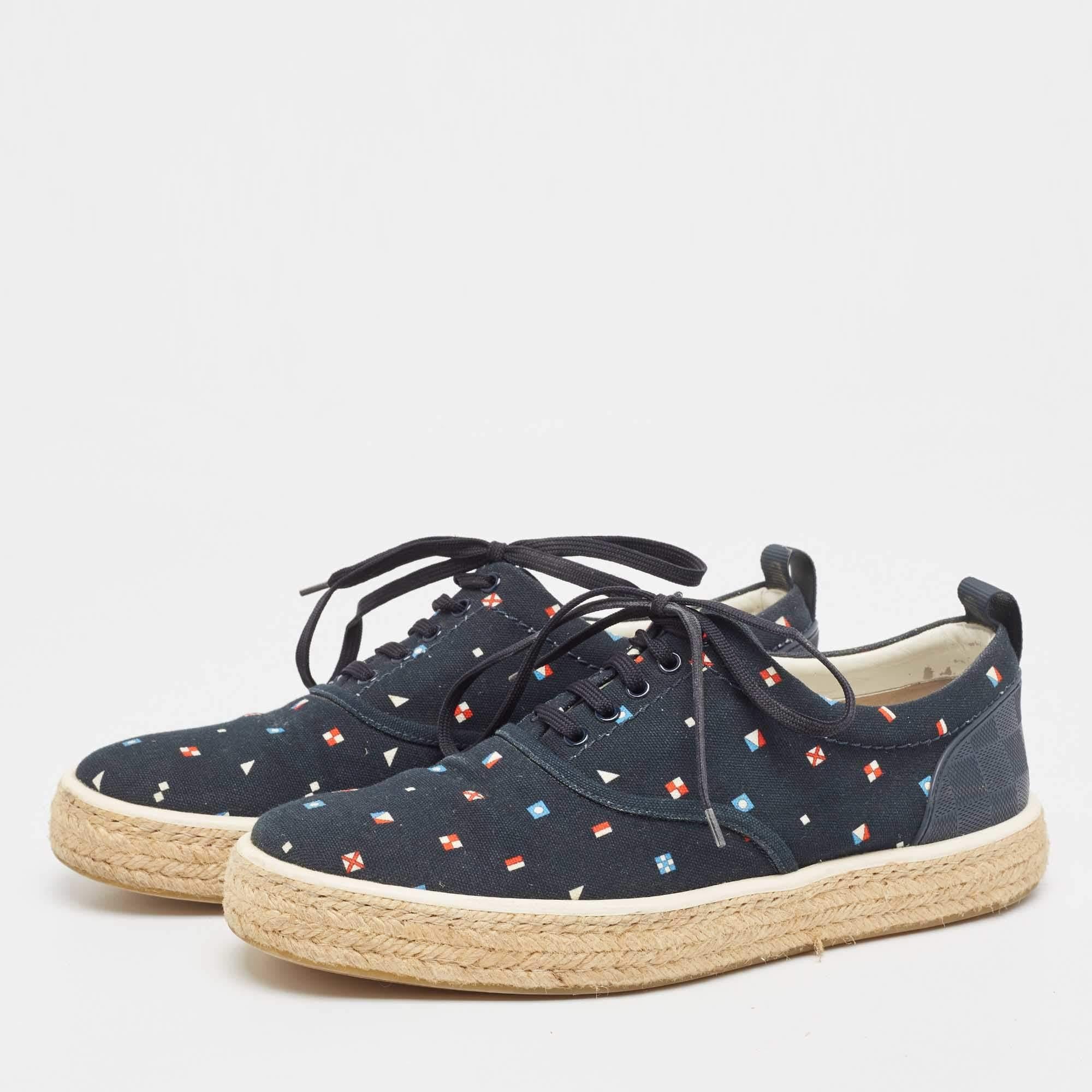 Espadrillas Louis Vuitton in tela e gomma blu navy misura 43 in vendita 3