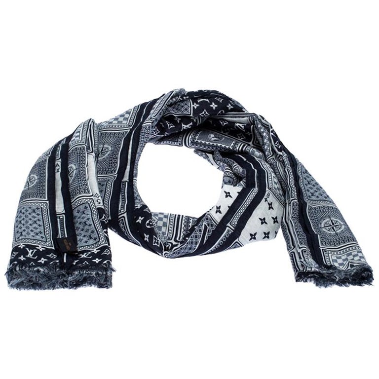 Louis Vuitton scarf carre bandana handle me 45.0 x 45.0 cm blue  women's