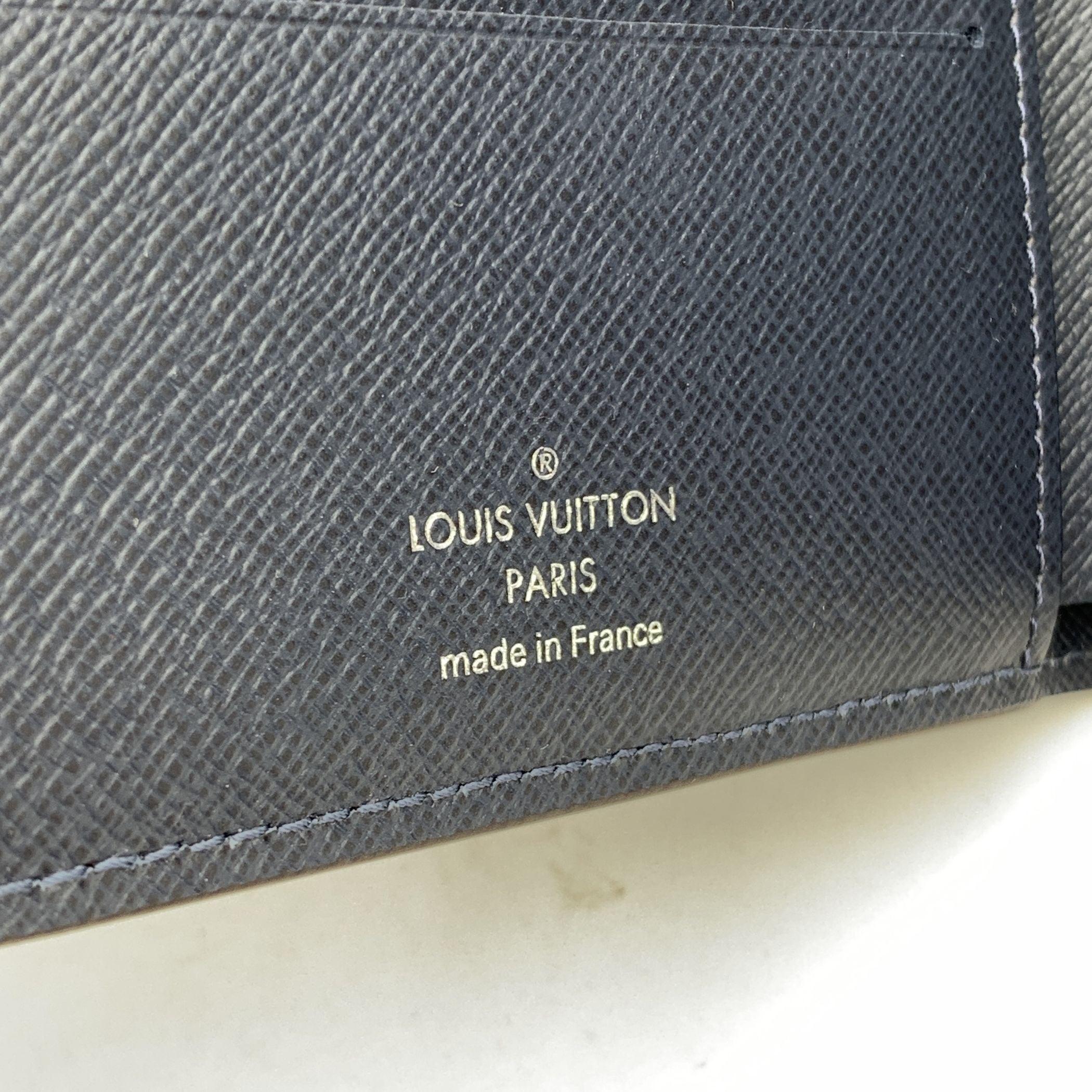 Women's or Men's Louis Vuitton Navy Blue Epi Leather Multiple Bifold Wallet For Sale