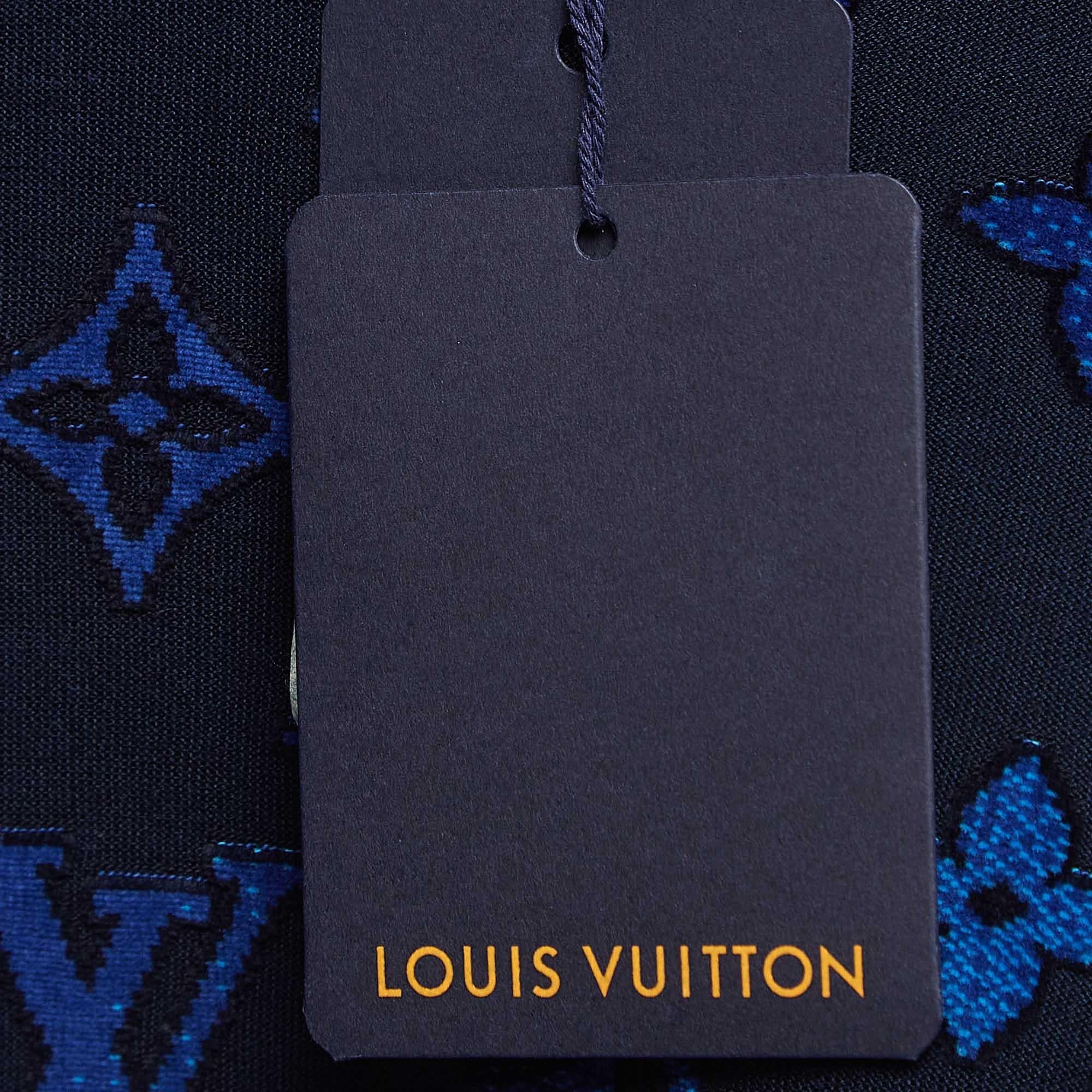 Louis Vuitton Navy Blue Knit Gradient Monogram Fil Coup Sweatshirt M In Excellent Condition For Sale In Dubai, Al Qouz 2