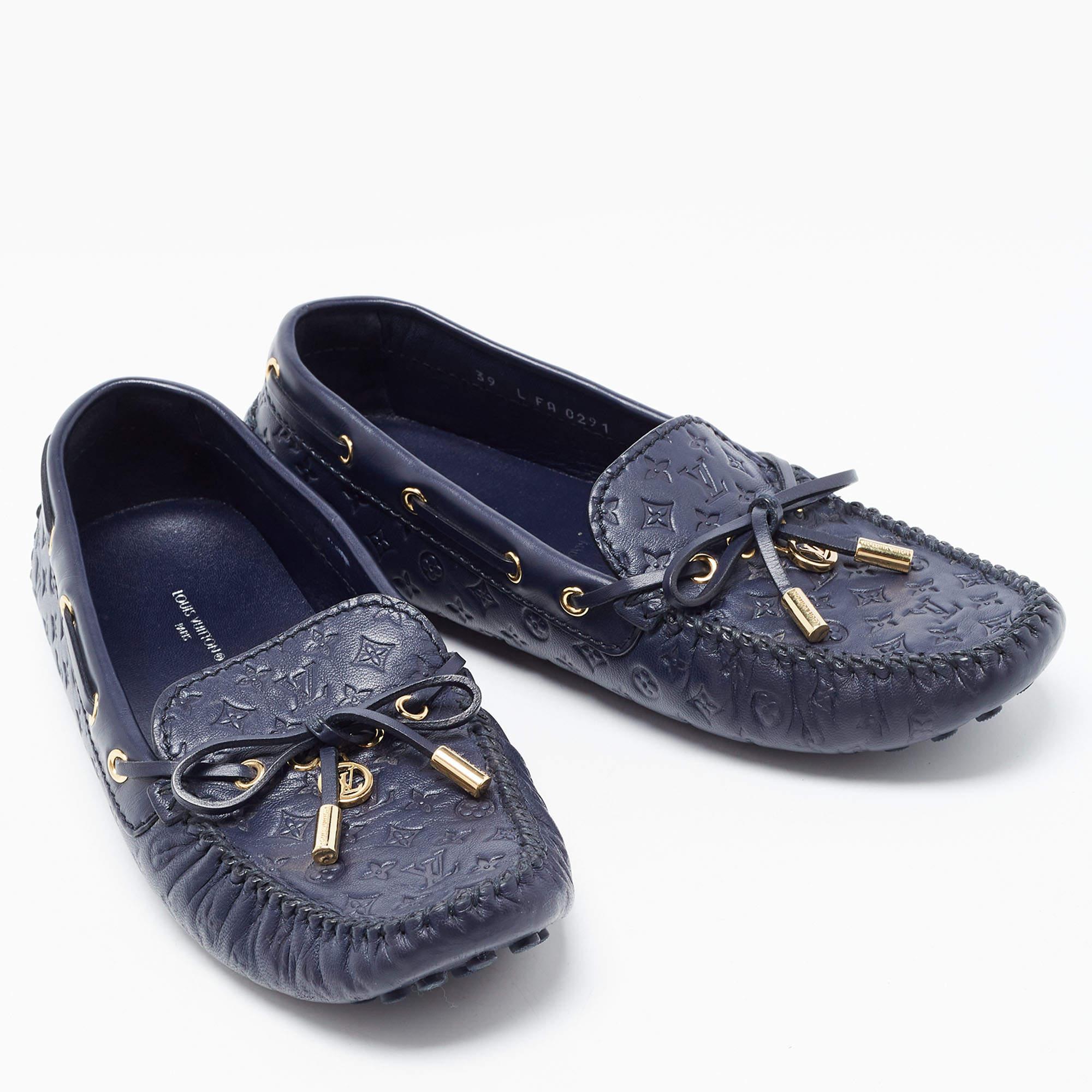 Louis Vuitton Navy Blue Leather Gloria Bow Slip On Loafers Size 39 In Excellent Condition In Dubai, Al Qouz 2
