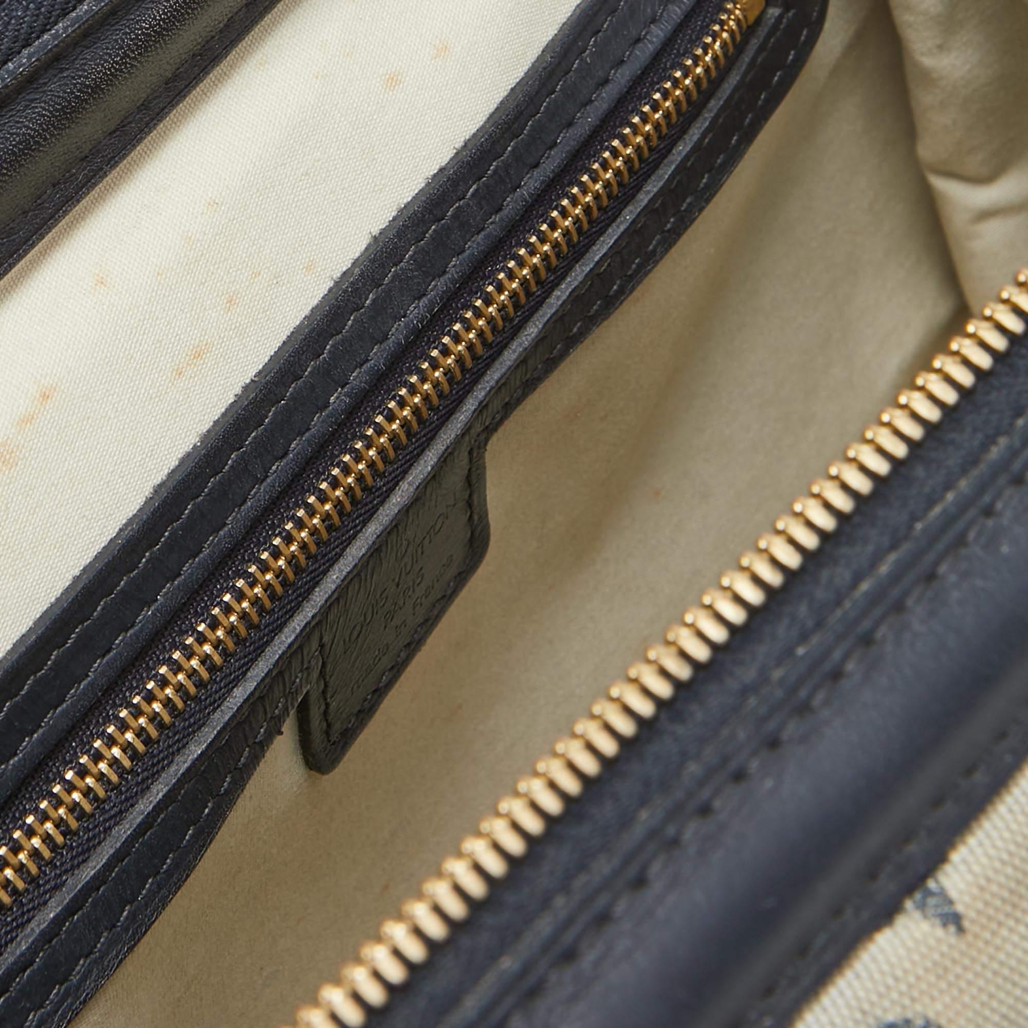 Louis Vuitton Marineblaue Mini Lin Josephine PM Tasche mit Monogramm im Angebot 8