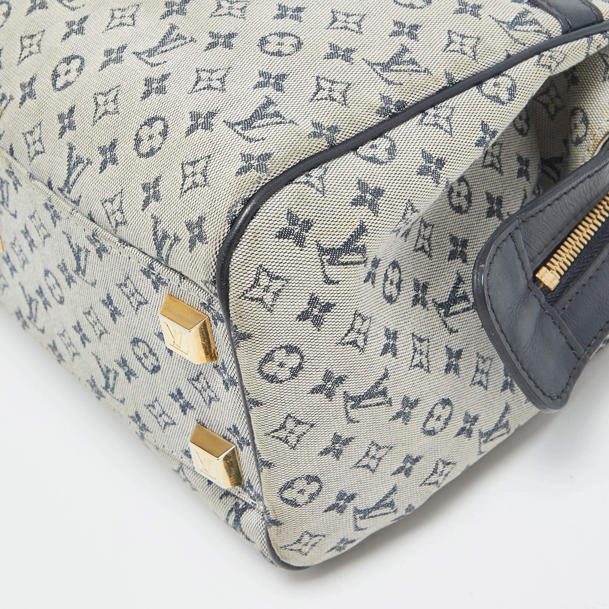 Louis Vuitton Marineblaue Mini Lin Josephine PM Tasche mit Monogramm im Angebot 10