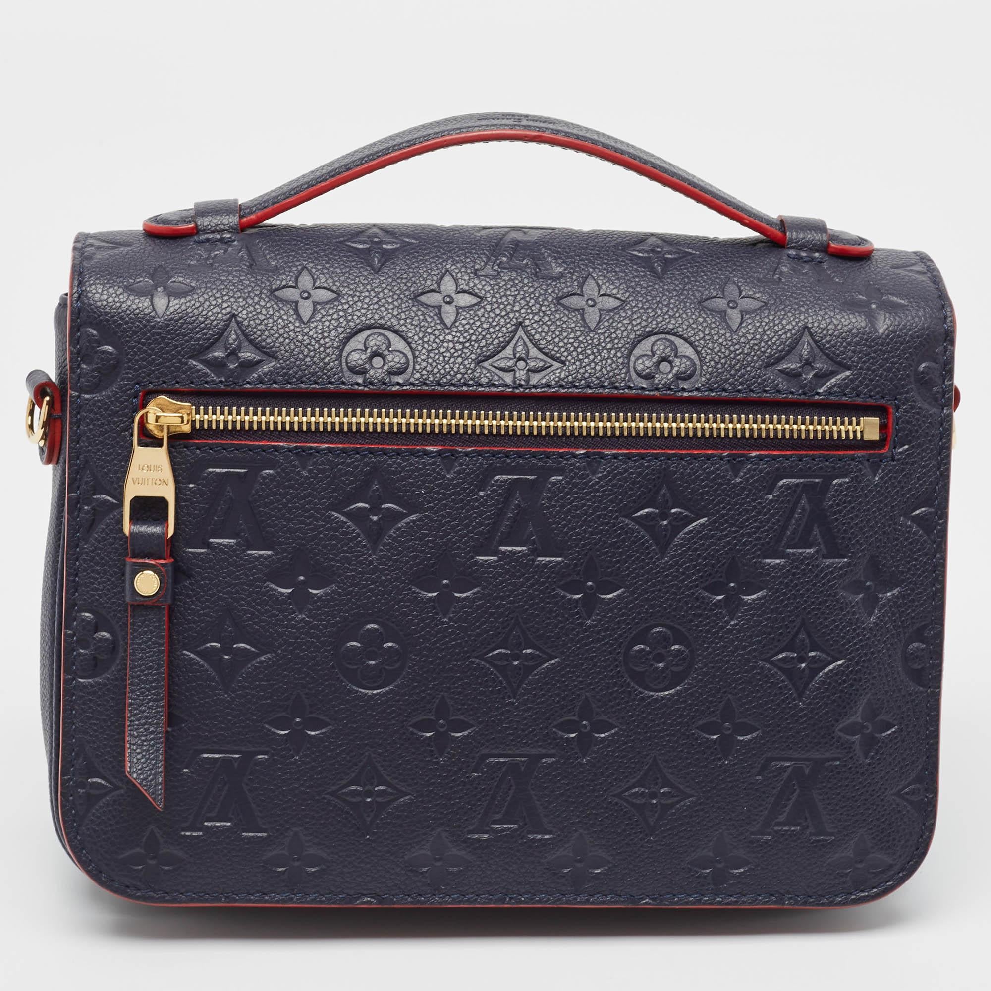 Louis Vuitton Navy Blue/Red Monogram Empreinte Leather Pochette Metis Bag In Good Condition In Dubai, Al Qouz 2