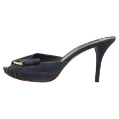 Louis Vuitton Navy Blue Suede Bow Slide Sandals Size 38 Louis Vuitton Navy Blue Suede Bow Slide Sandals Size 38