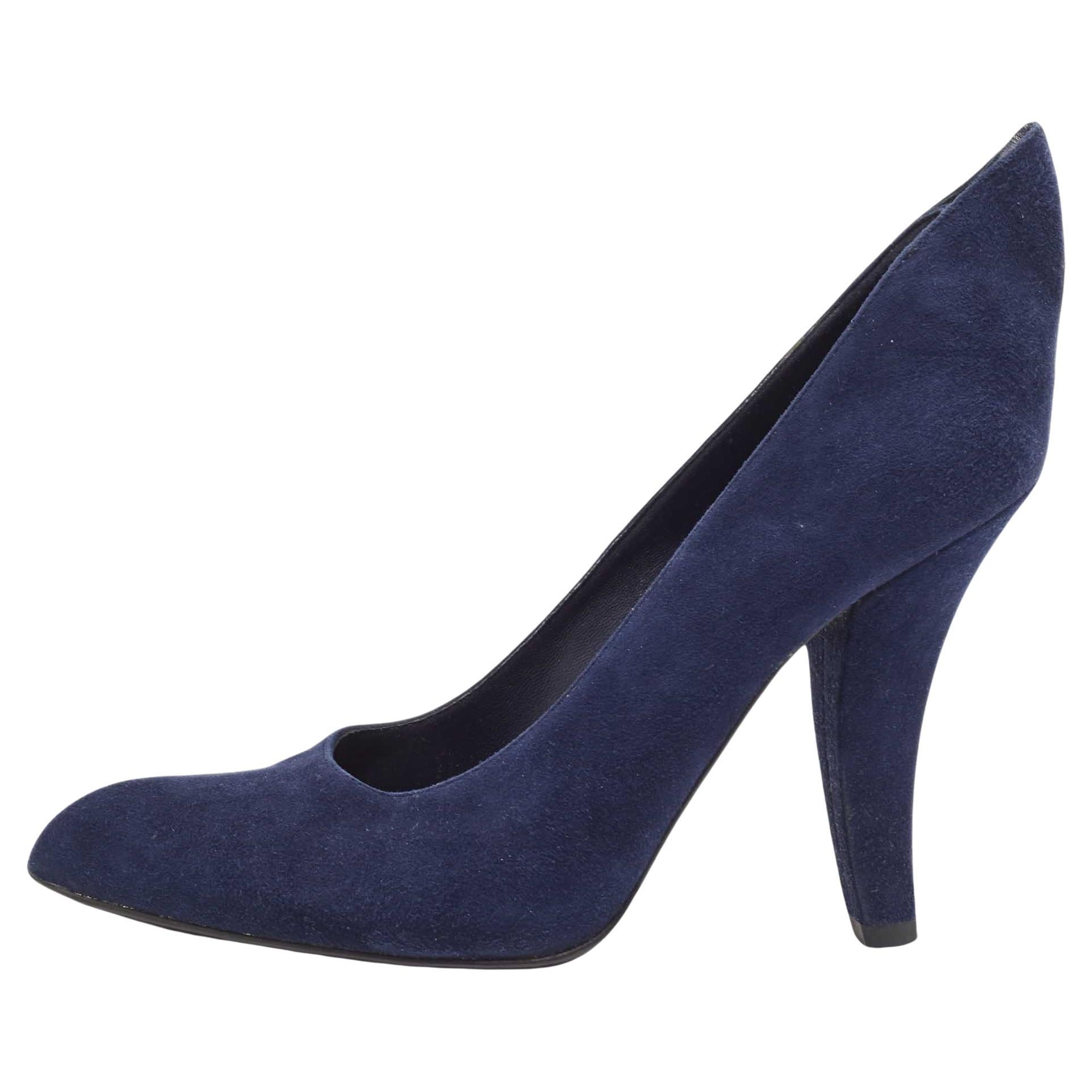 Louis Vuitton Navy Blue Suede Pointed Toe Pumps Size 37 For Sale