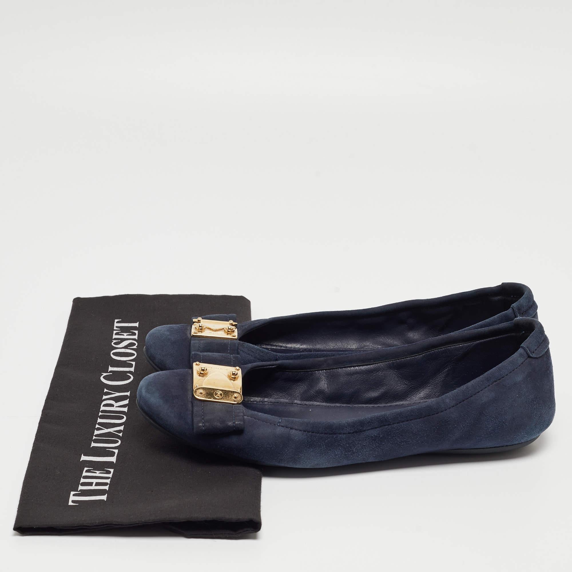 Louis Vuitton Navy Blue Suede Scrunch Ballet Flats Size 39 For Sale 4