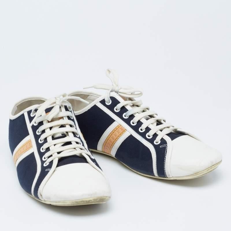 Gray Louis Vuitton Navy Blue/White Canvas and Leather Low Top Sneakers Size 42.5 For Sale