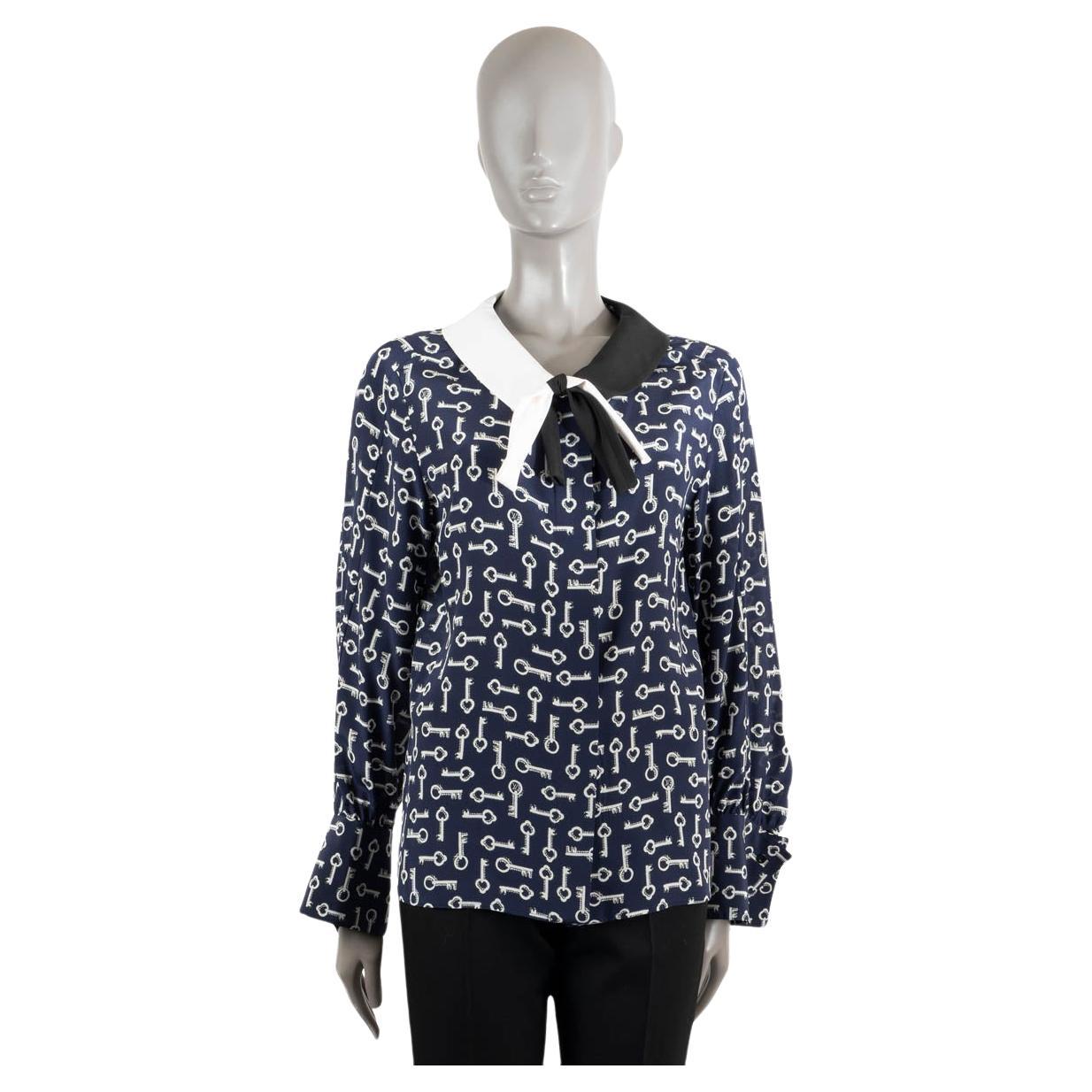 LOUIS VUITTON navy blue & white silk KEY PRINT Blouse Shirt 36 XS For Sale