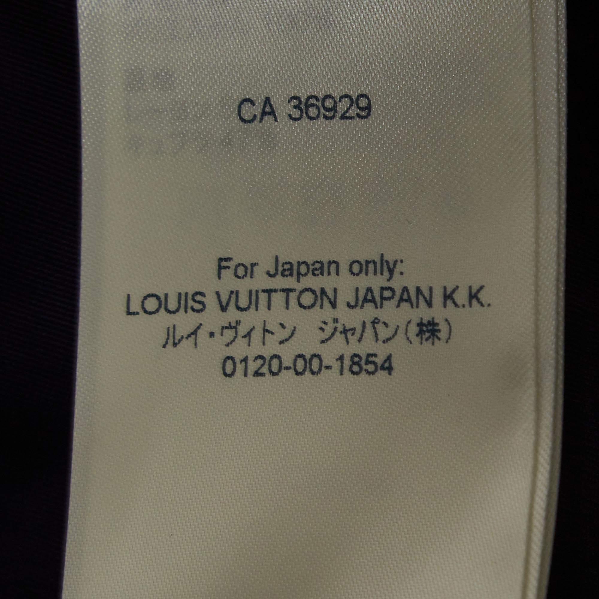 Women's Louis Vuitton Navy Button Detailed Shorts S