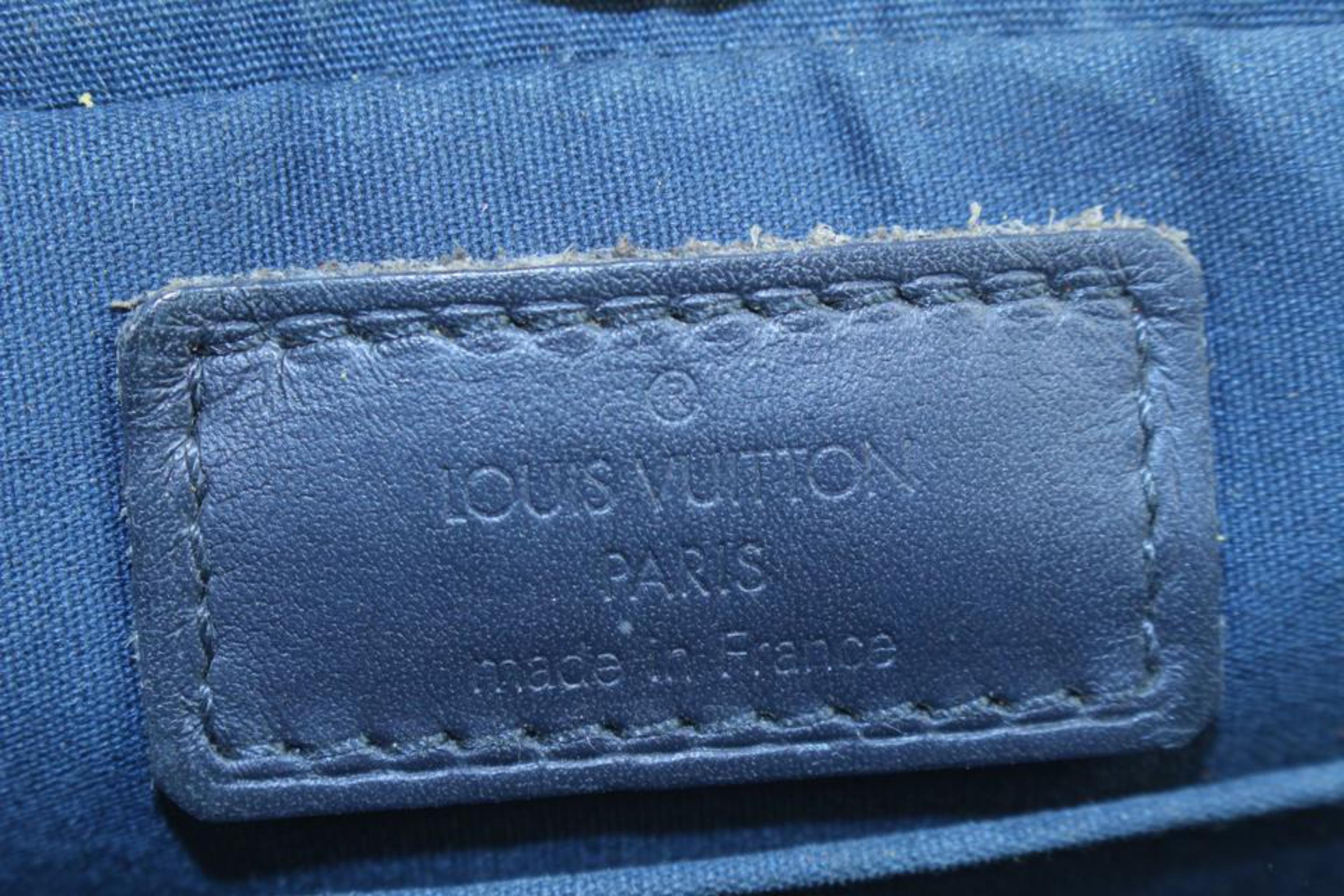 Louis Vuitton Navy Mini Lin Juliette MM Crossbody Bag 2LV1012 For Sale 1