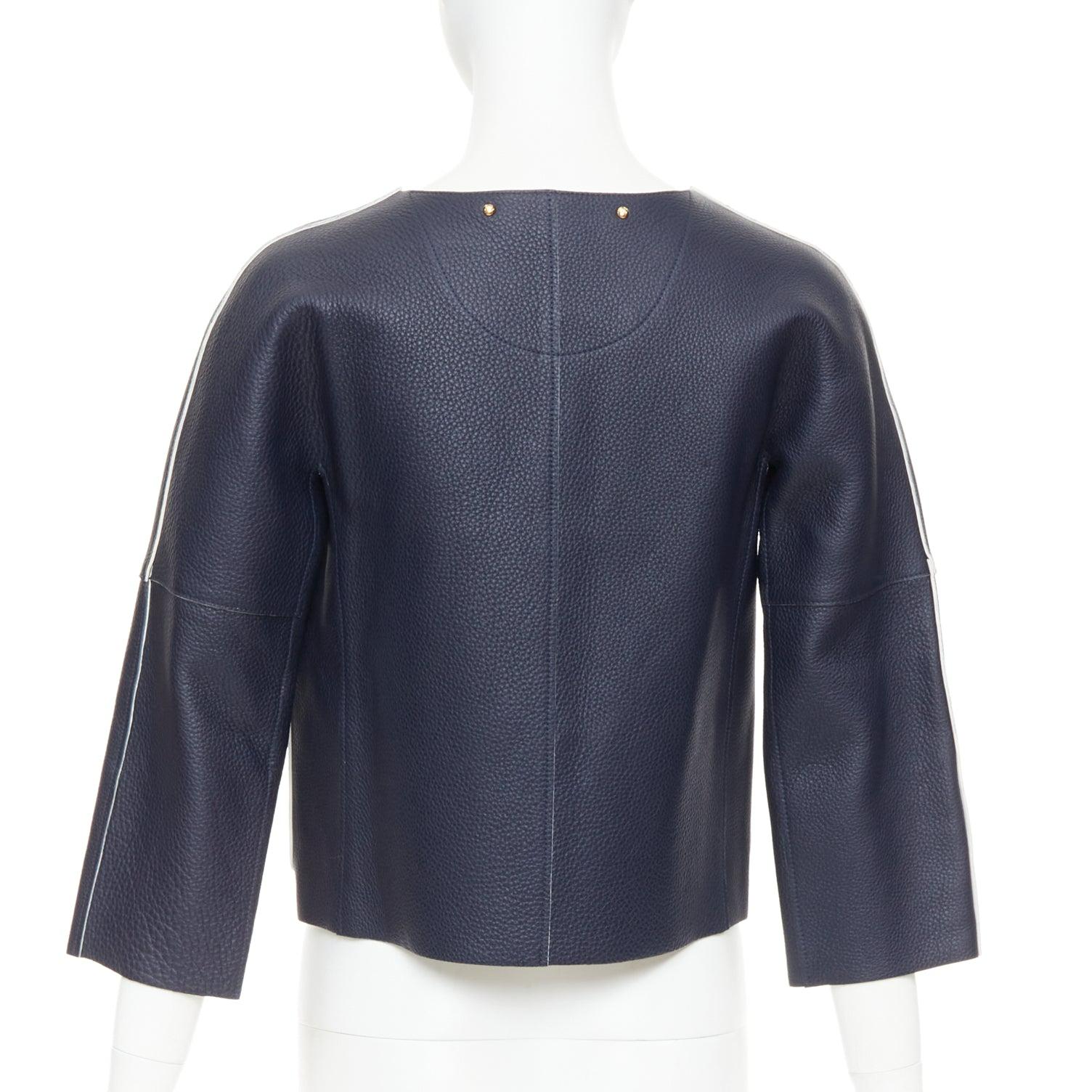 LOUIS VUITTON blouson en cuir texturé marine écru à nouer sur le devant FR36 M en vente 1