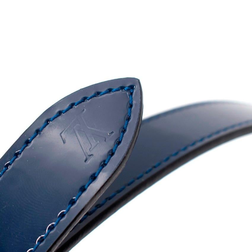 Louis Vuitton Navy Patent Leather Belt with Gold-Tone Hardware 80cm For Sale 2