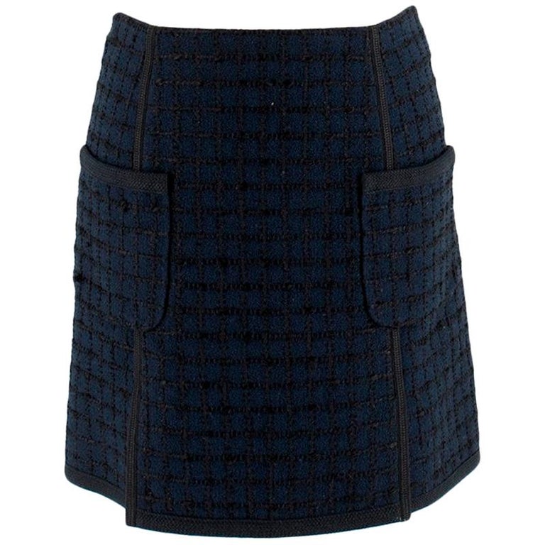 Louis Vuitton Navy Tweed Miniskirt - Size US4 For Sale at 1stDibs