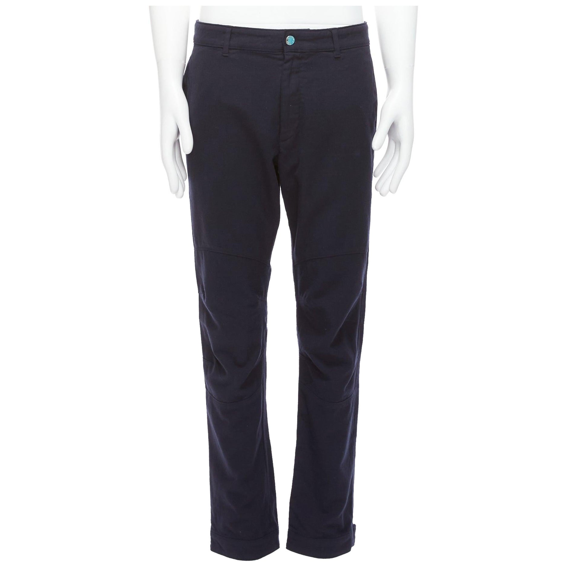 LOUIS VUITTON pantalón corto FR42 M con pinzas en las rodillas y logo LV en mezcla de lana azul marino