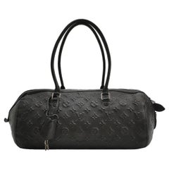 Louis Vuitton Neo Papillon Revelation GM Black Leather Shoulder Bag