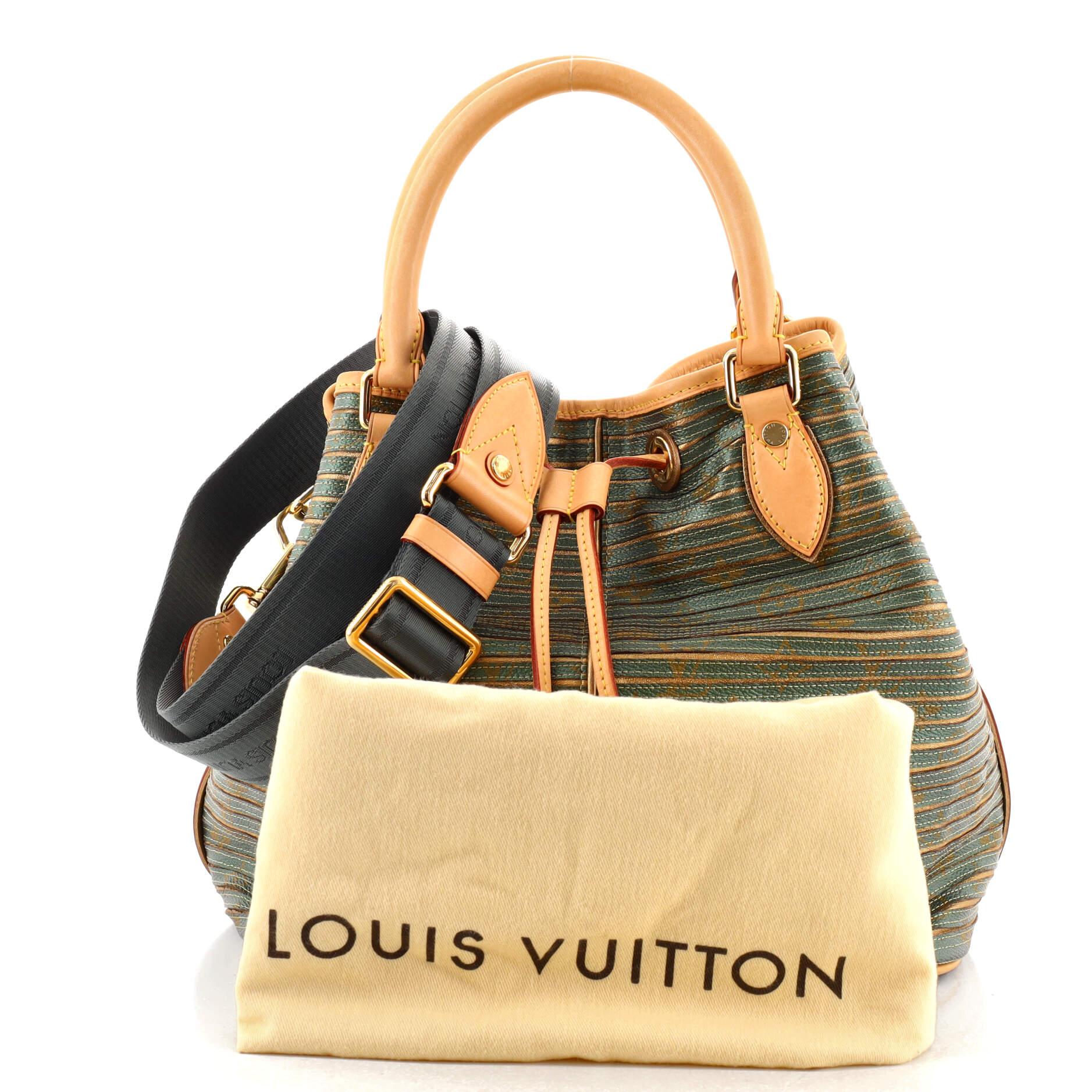 Louis Vuitton NEO Monogram Canvas Bucket Handbag at 1stDibs