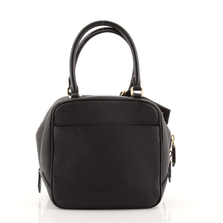 Louis Vuitton Neo Square Bag Taurillon Leather at 1stDibs  louis vuitton  square bag, louis vuitton black square bag, lv square bag