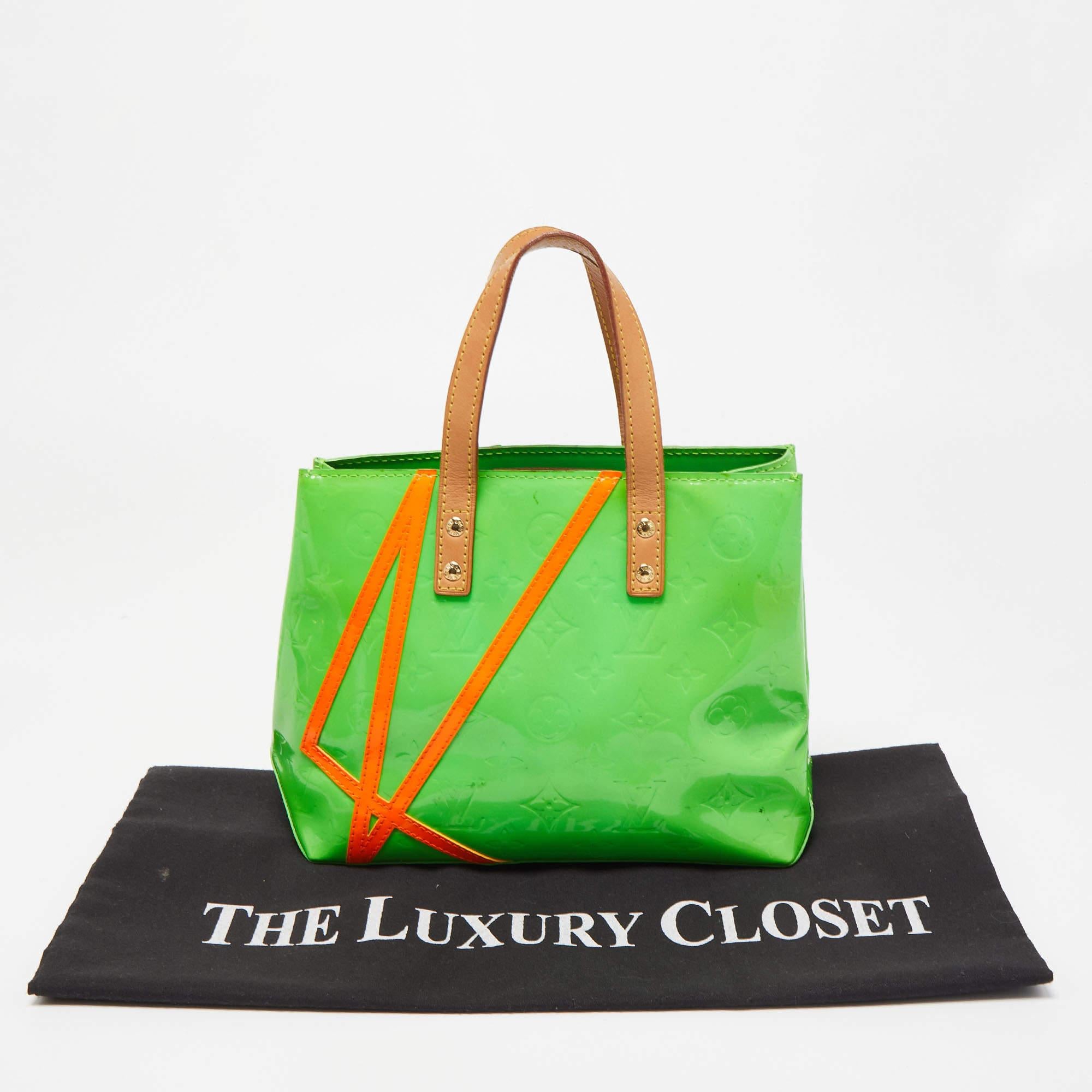 Louis Vuitton Neon Green Monogram Vernis Robert Wilson Reade PM Bag 11