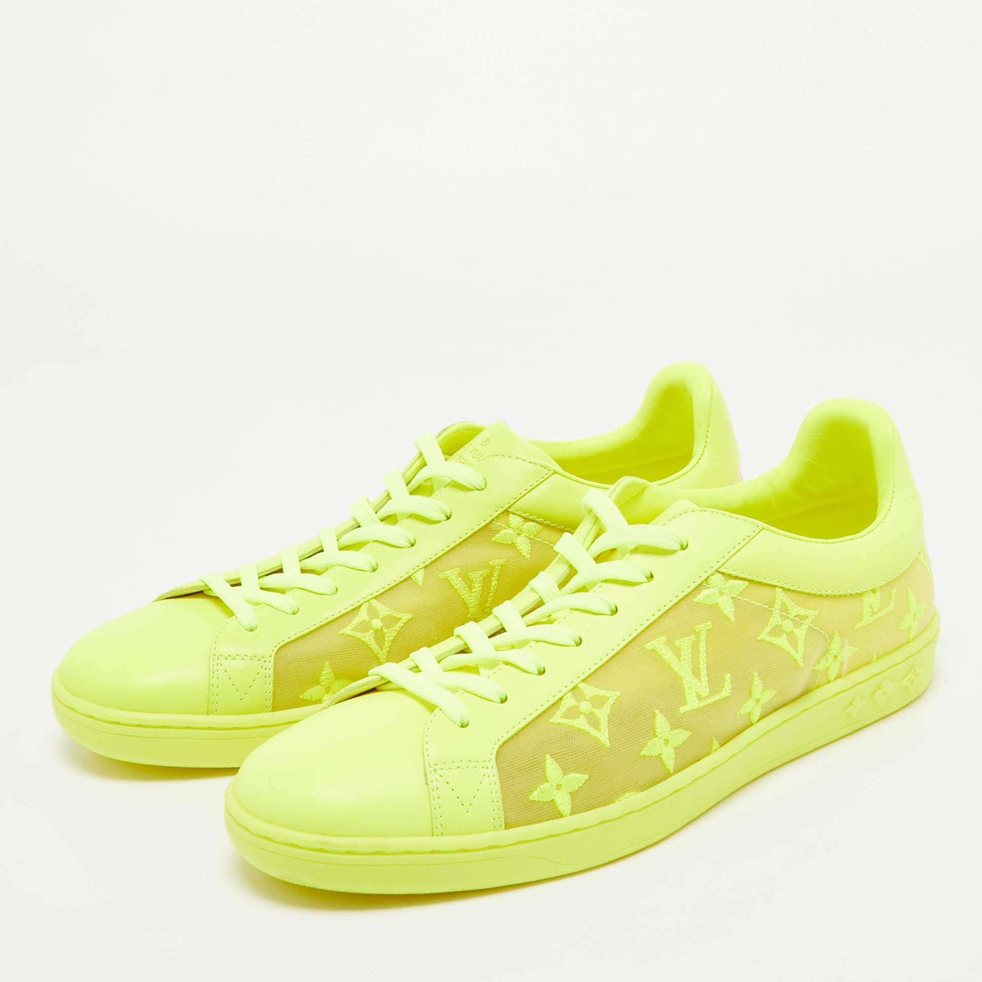 Louis Vuitton Neon Yellow Leather and Monogram Embroidered Mesh Luxembourg  For Sale 3