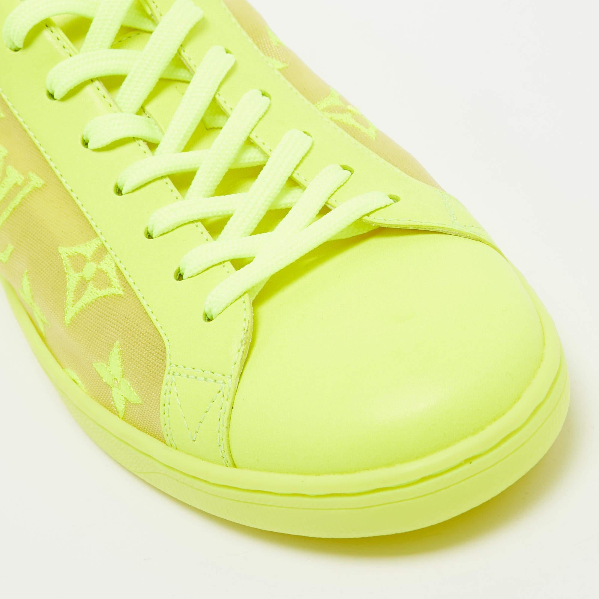 Louis Vuitton Neon Yellow Leather and Monogram Embroidered Mesh Luxembourg For Sale 3