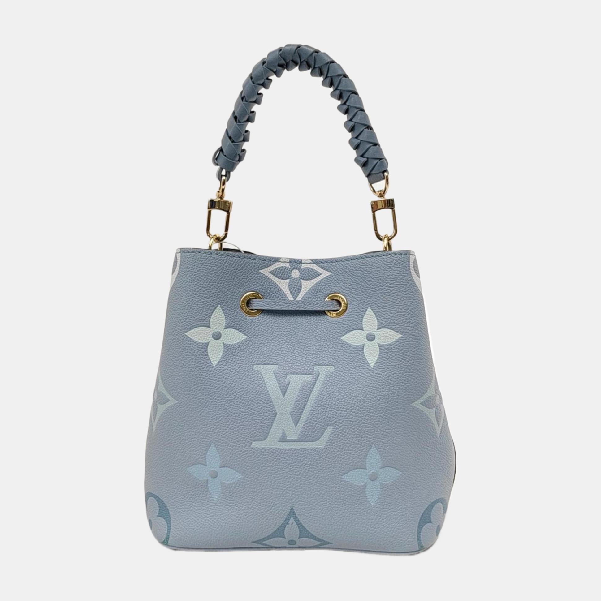 Louis Vuitton Néonéo BB Giant Monogram Blue Leather In Excellent Condition In AUBERVILLIERS, FR
