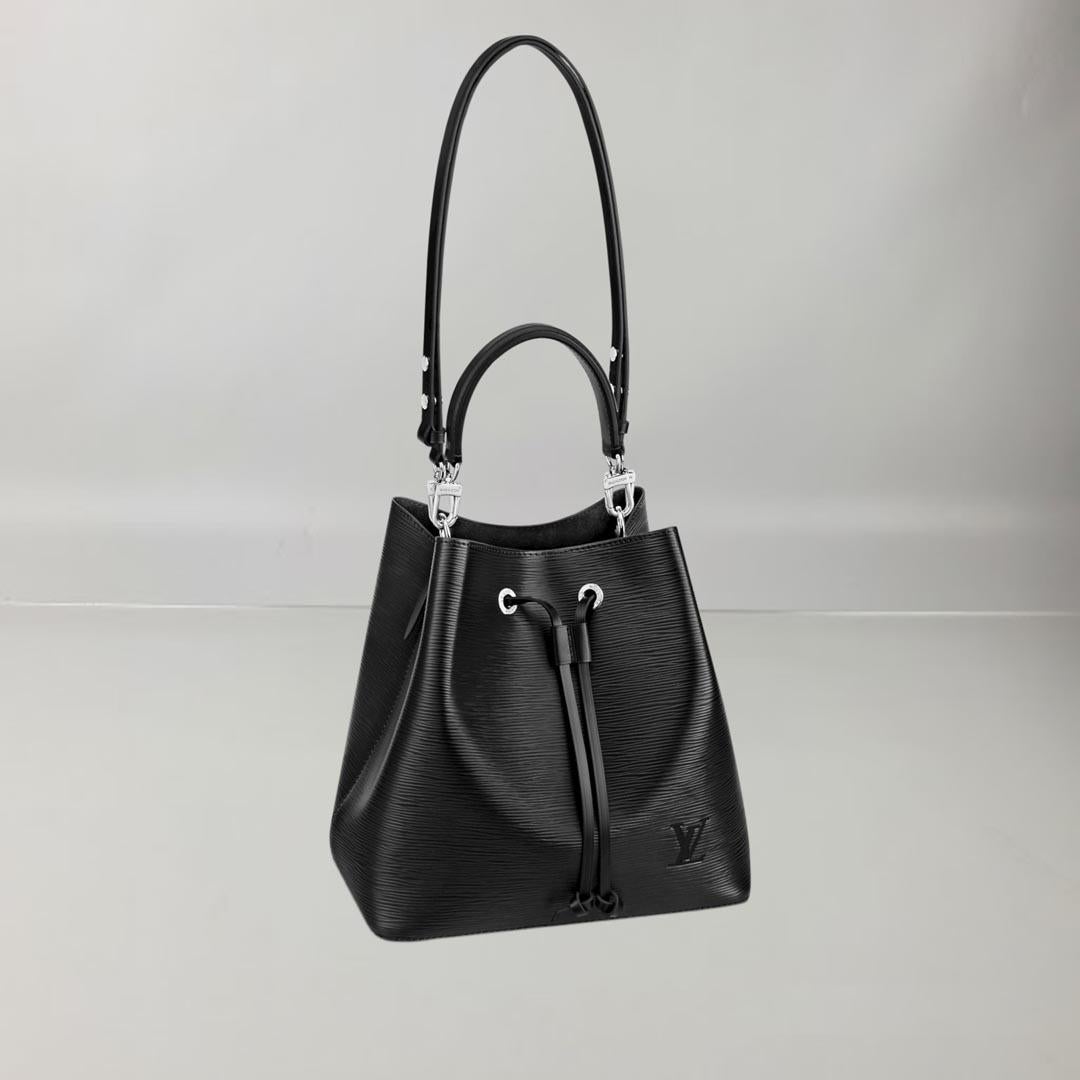 Louis Vuitton NéoNoé Black Epi Leather 2